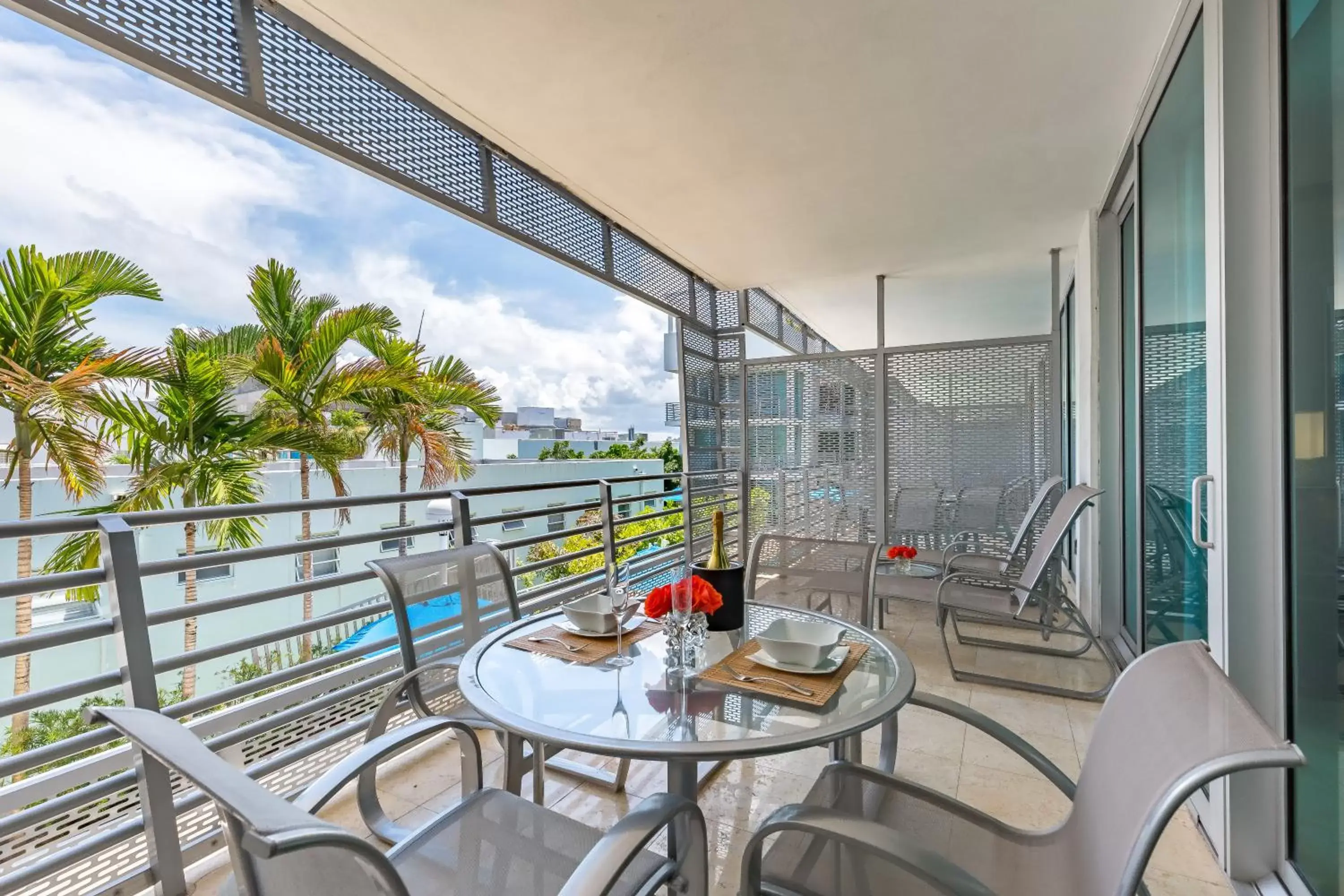 Pool view, Balcony/Terrace in SBV Luxury Ocean Hotel Suites