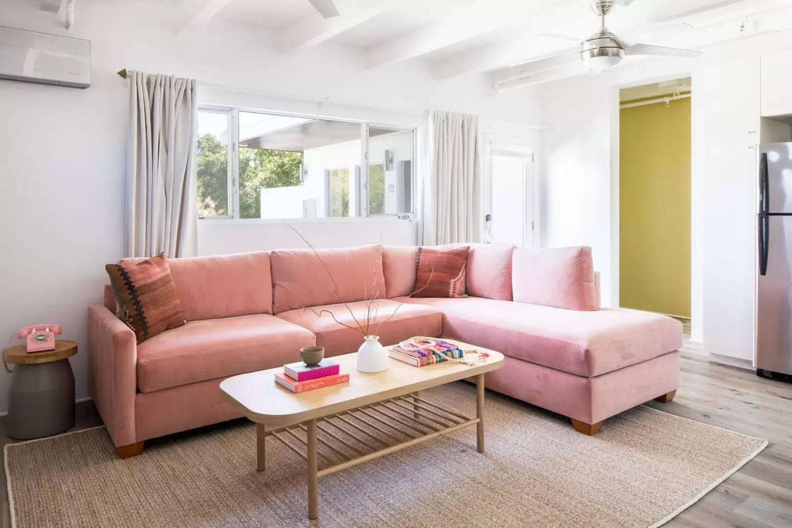 Living room, Seating Area in The Wesley Palm Springs