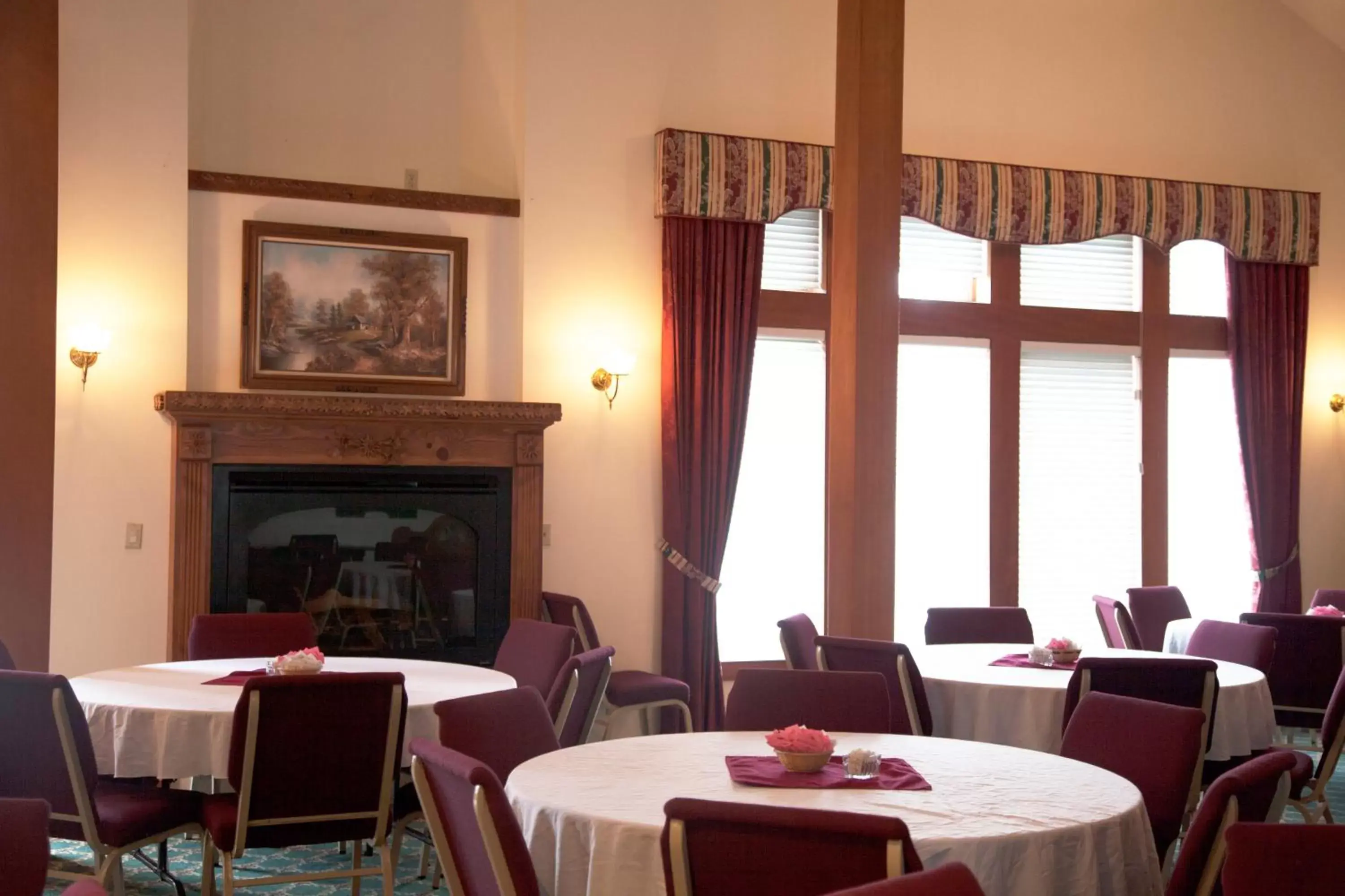 Banquet/Function facilities, Restaurant/Places to Eat in FairBridge Inn & Suites