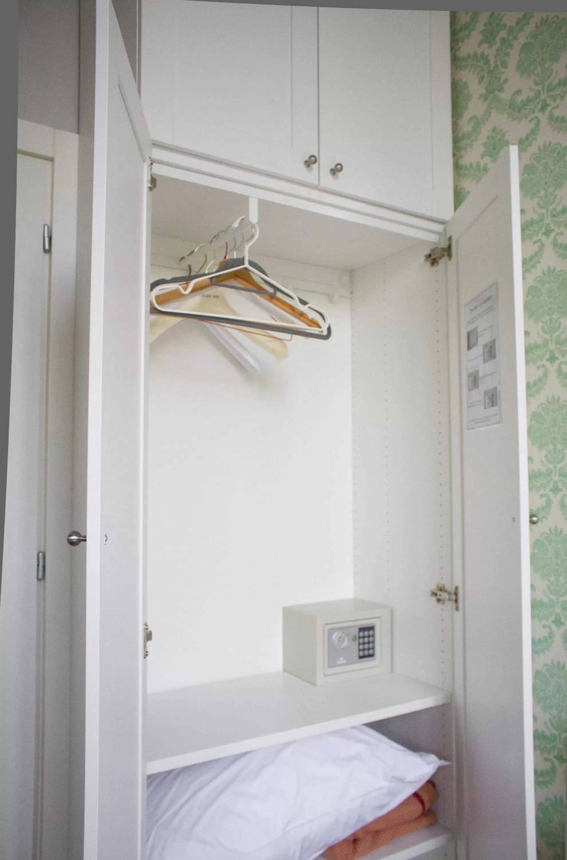 Bedroom, Bed in IL MERCATO CENTRALE B and B