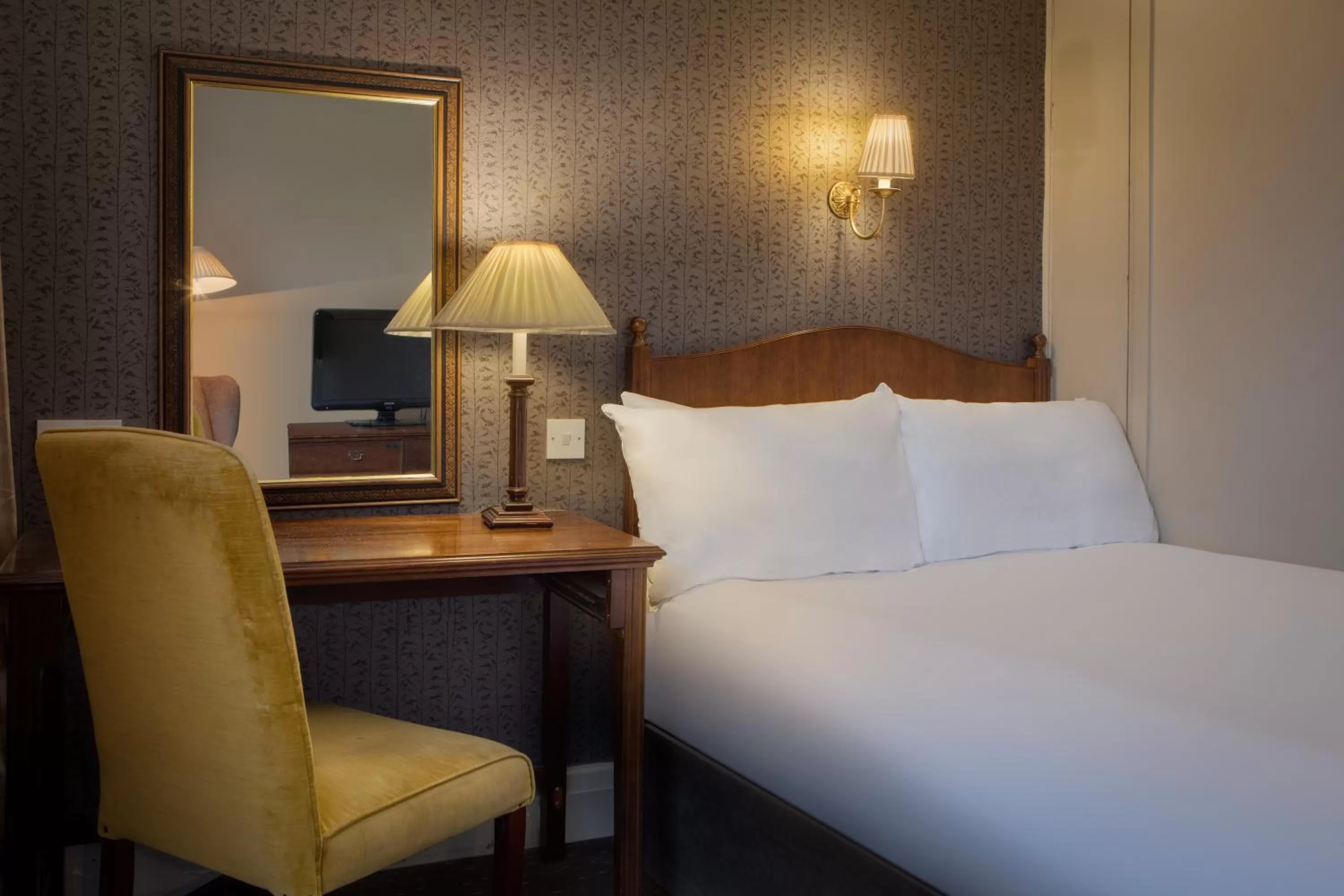 Bed in Winchester Wessex Hotel by Sunday