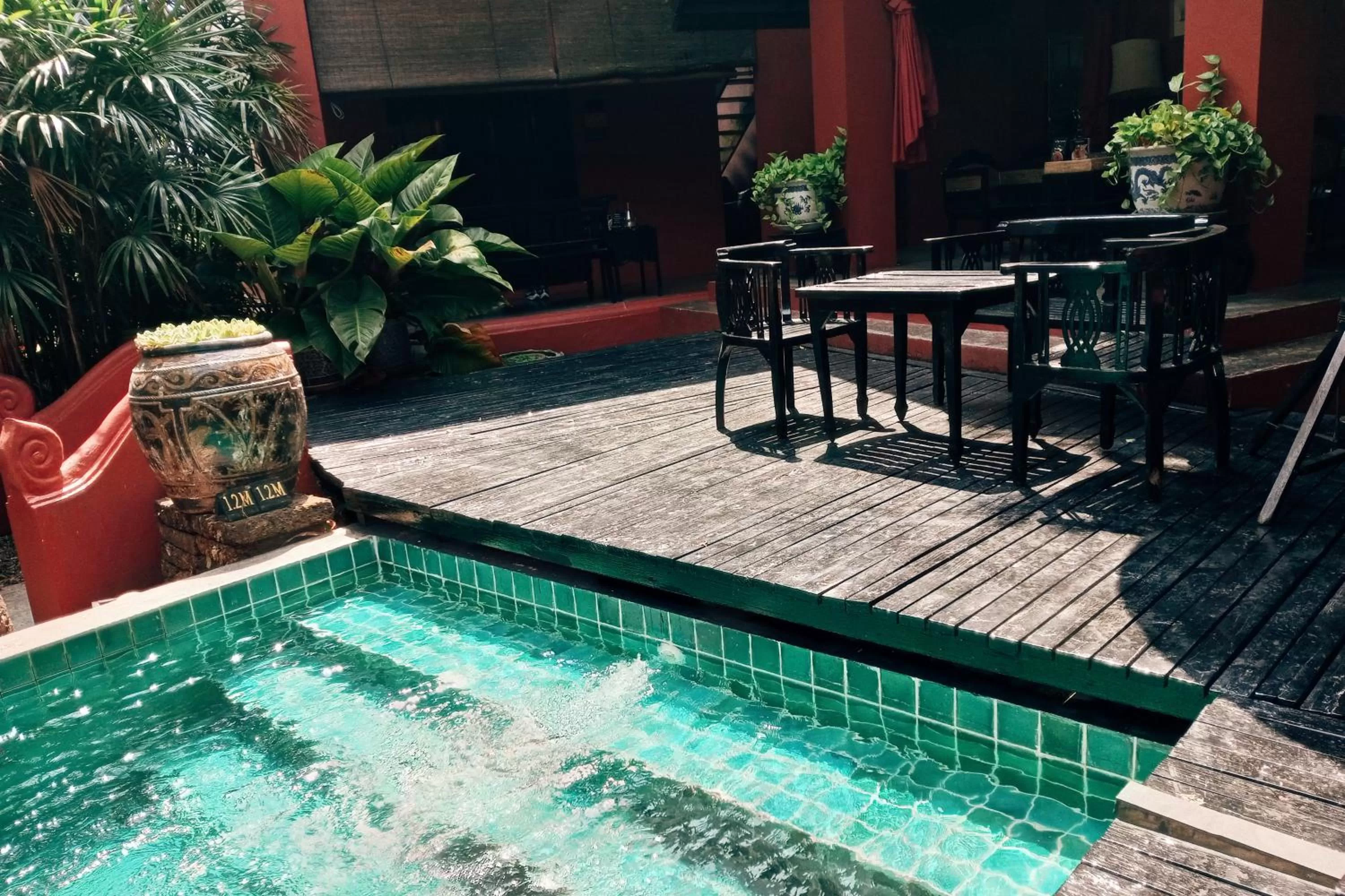 Tri Yaan Na Ros Colonial House