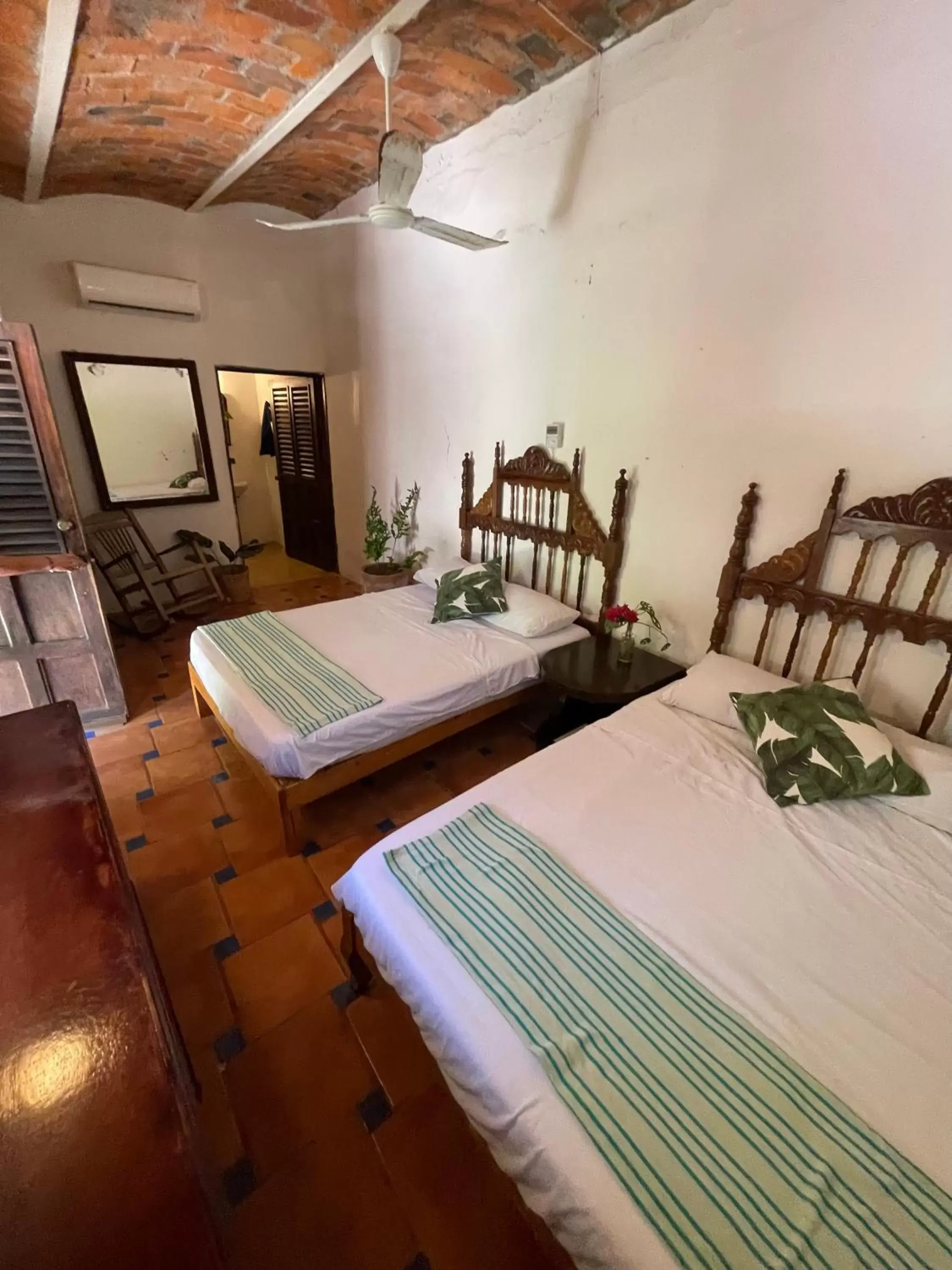 Twin Room with Private Bathroom in Hosteria Chata Adults Only Twin Room with Private Bathroom in Hosteria Chata Adults Only