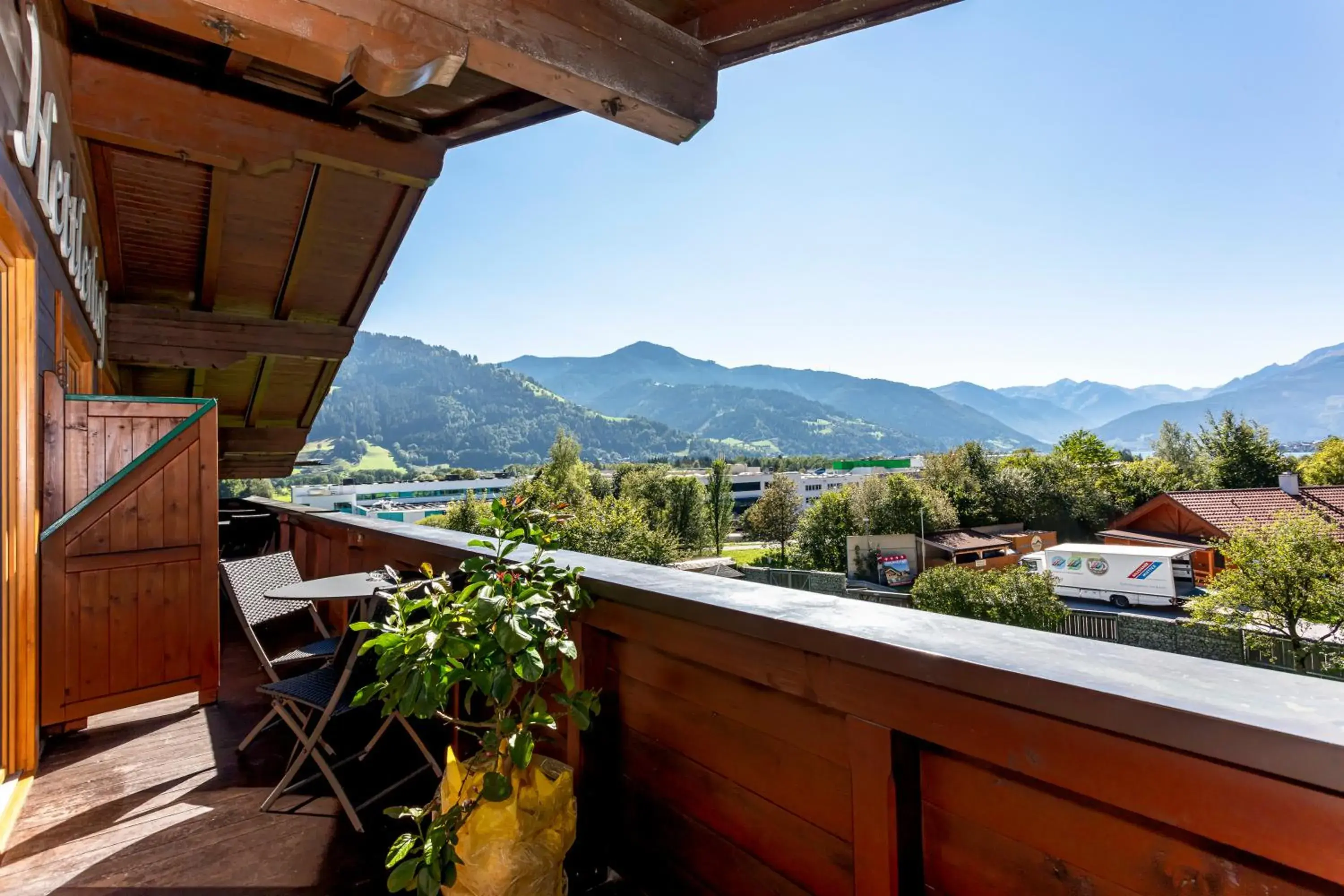 Natural landscape, Balcony/Terrace in Hettlerhof