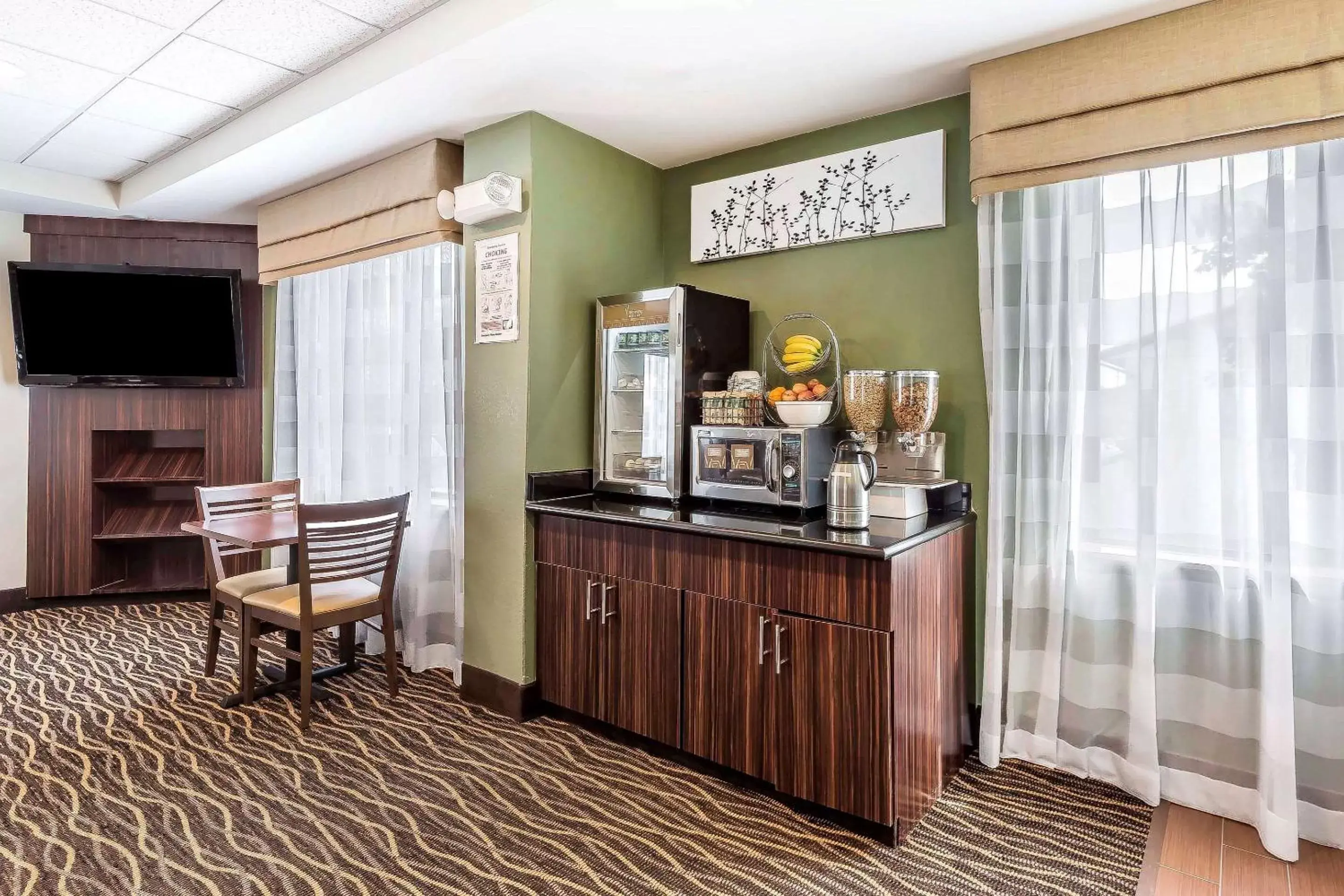 Restaurant/places to eat in Sleep Inn Columbia Gateway Restaurant/places to eat in Sleep Inn Columbia Gateway