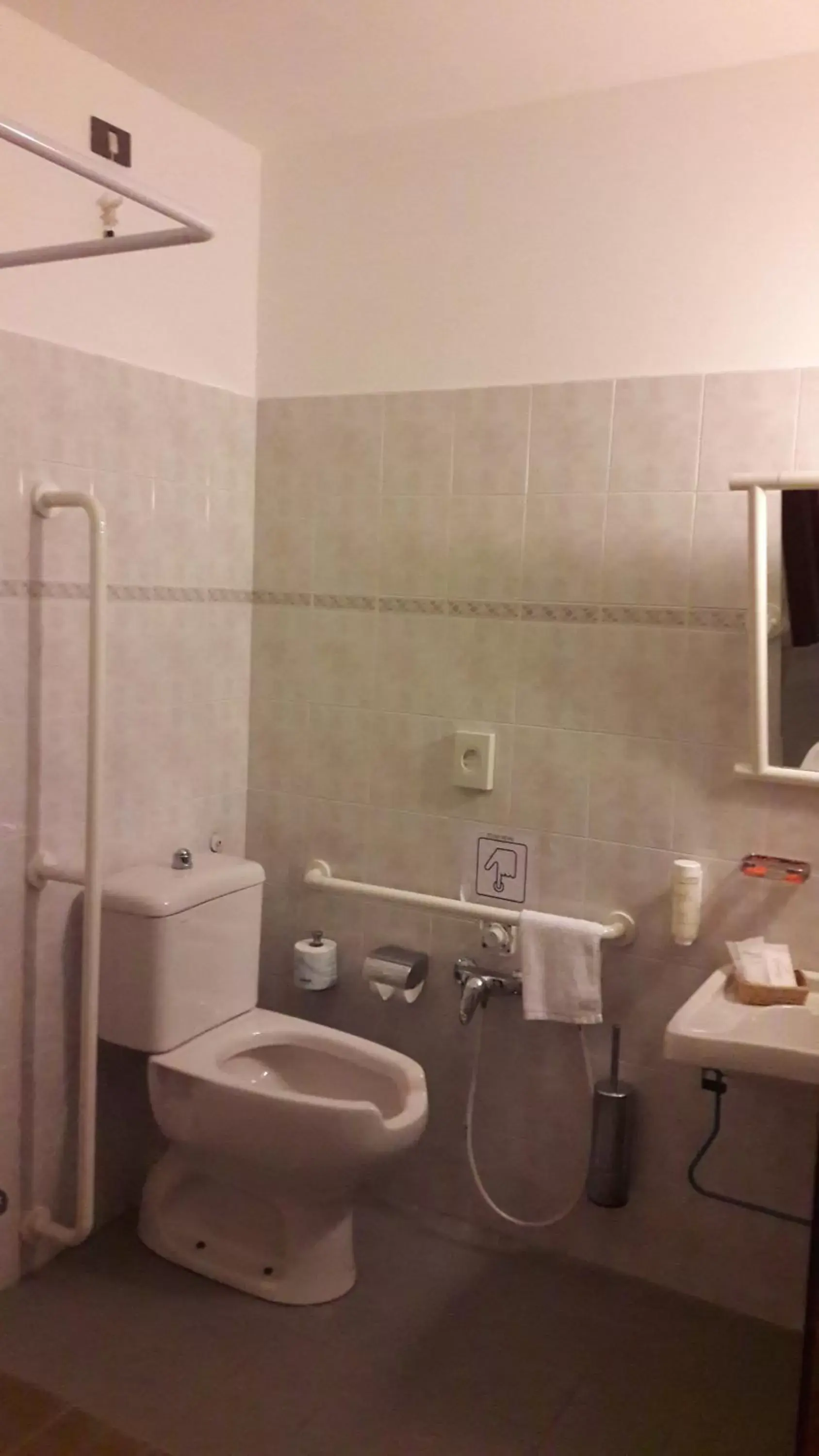 Bathroom in Art & Hotel Treviolo