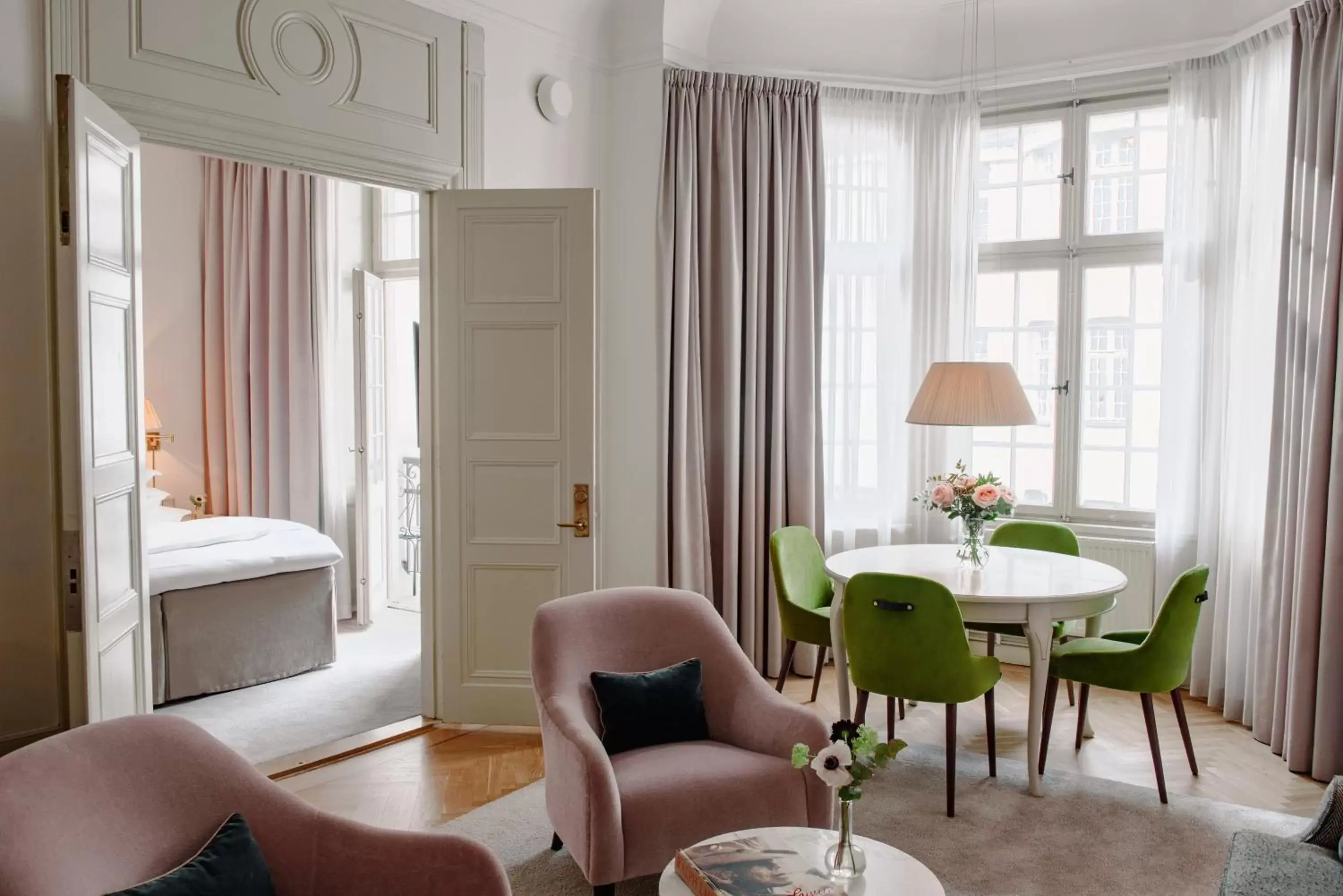 Living room, Seating Area in Hotel Diplomat Stockholm