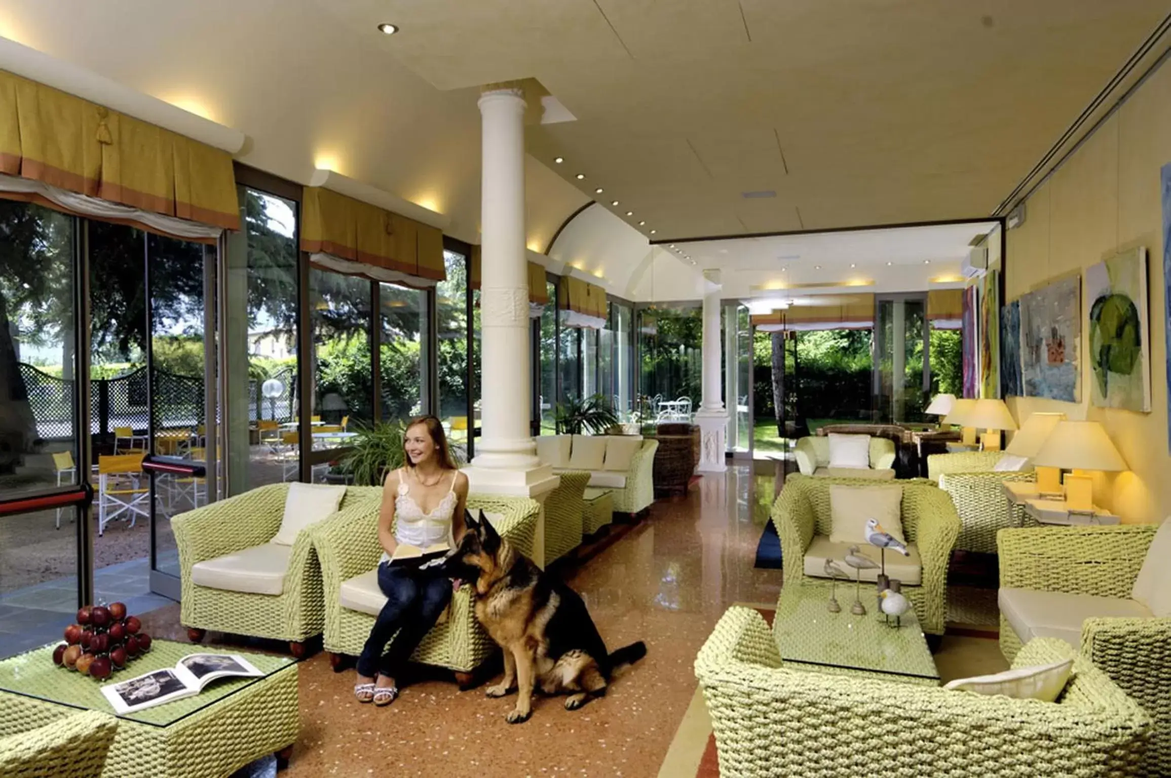 Communal lounge/ TV room, Restaurant/Places to Eat in Terme Preistoriche Resort & Spa