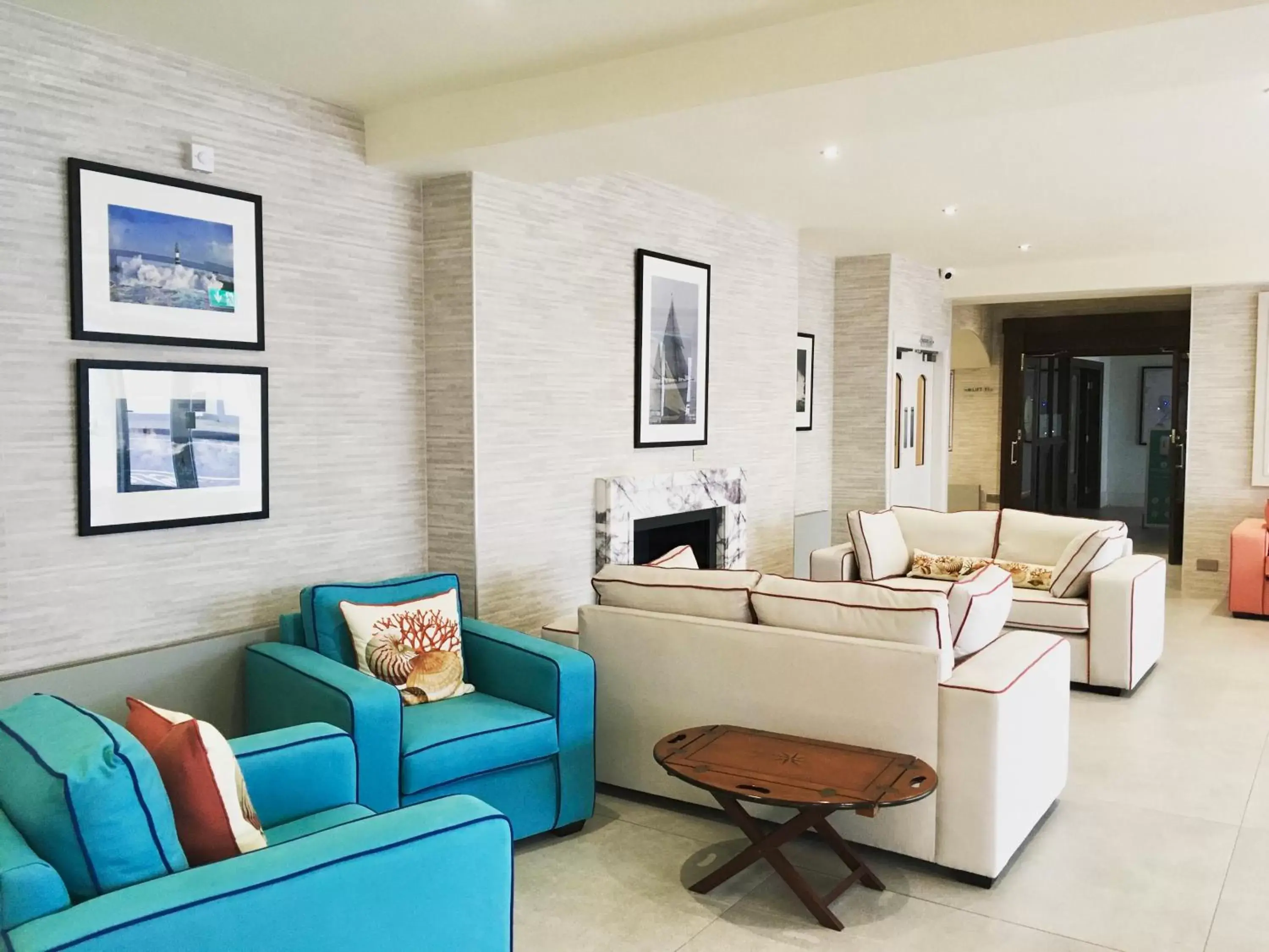 Lobby or reception, Seating Area in The Mariner, Westport