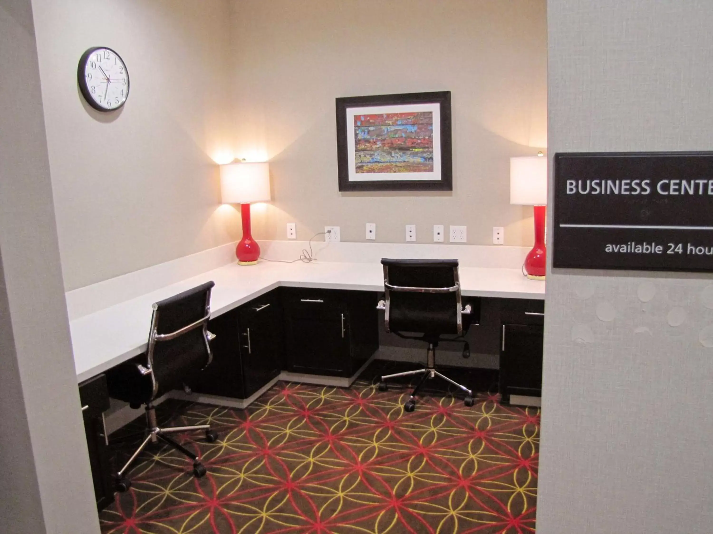 Business facilities in Hampton Inn McPherson