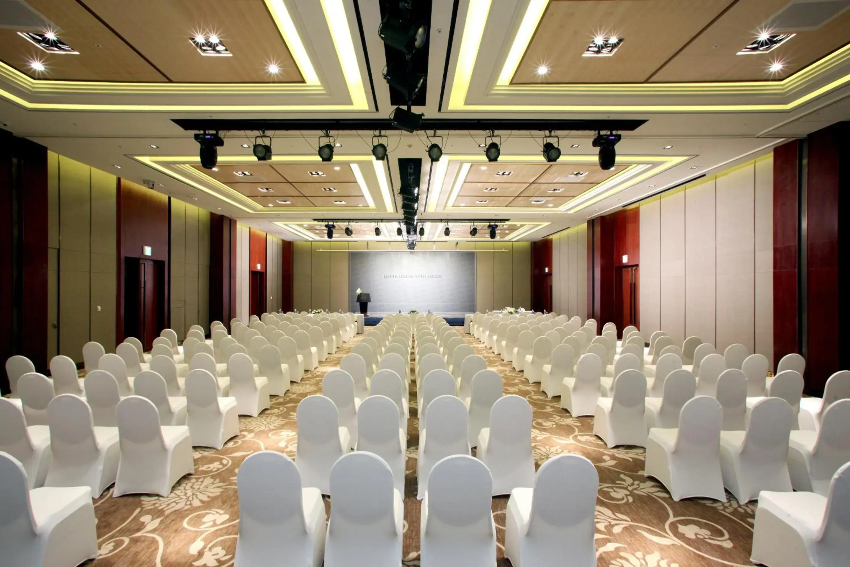 Banquet/Function facilities in Lotte Hotel Saigon