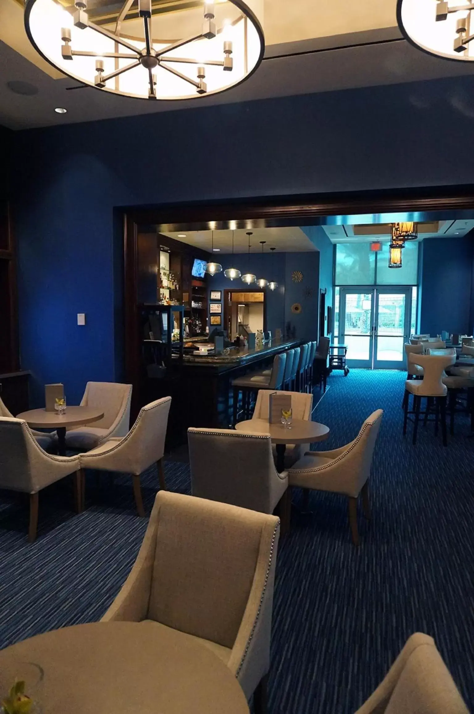 Restaurant/places to eat, Lounge/Bar in Luxury Suites International at The Signature