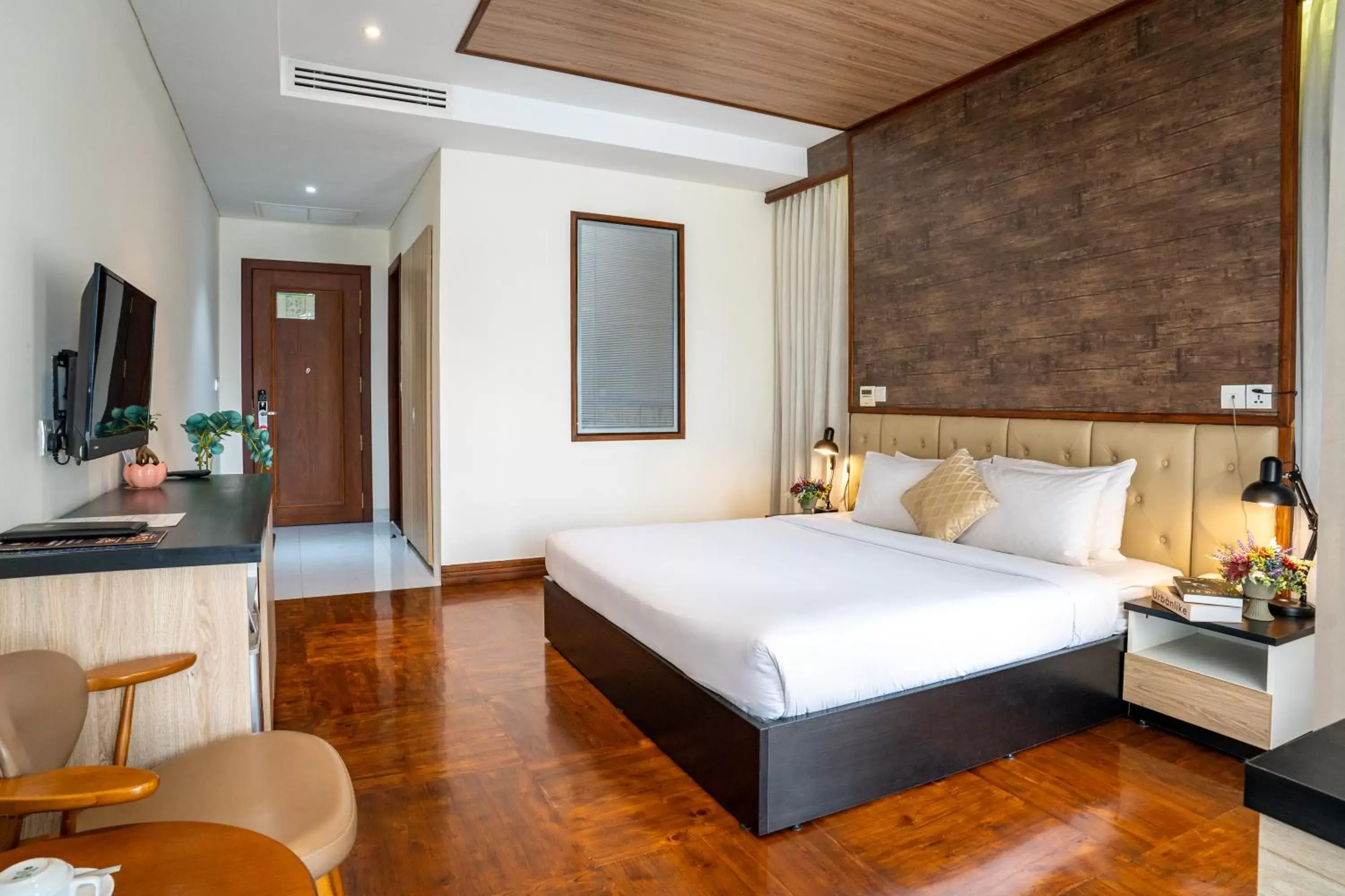 Bedroom, Bed in LCS Hotel & Apartment Bedroom, Bed in LCS Hotel & Apartment