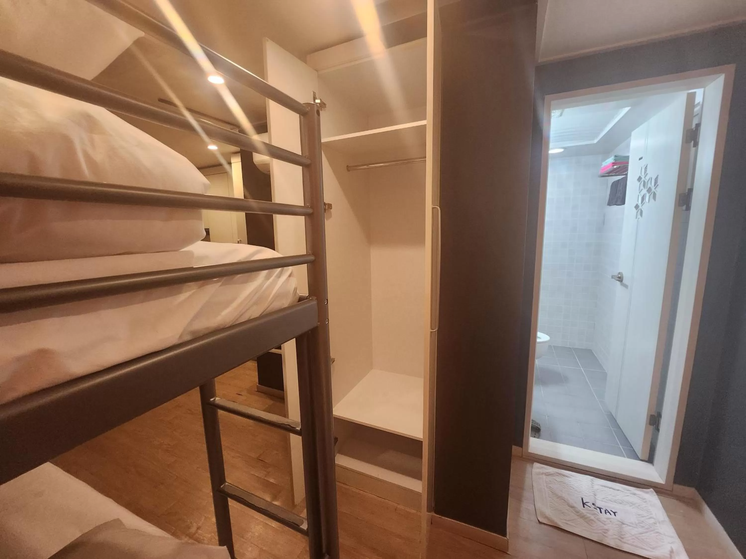 Bed in Olive hostel R(Residence)