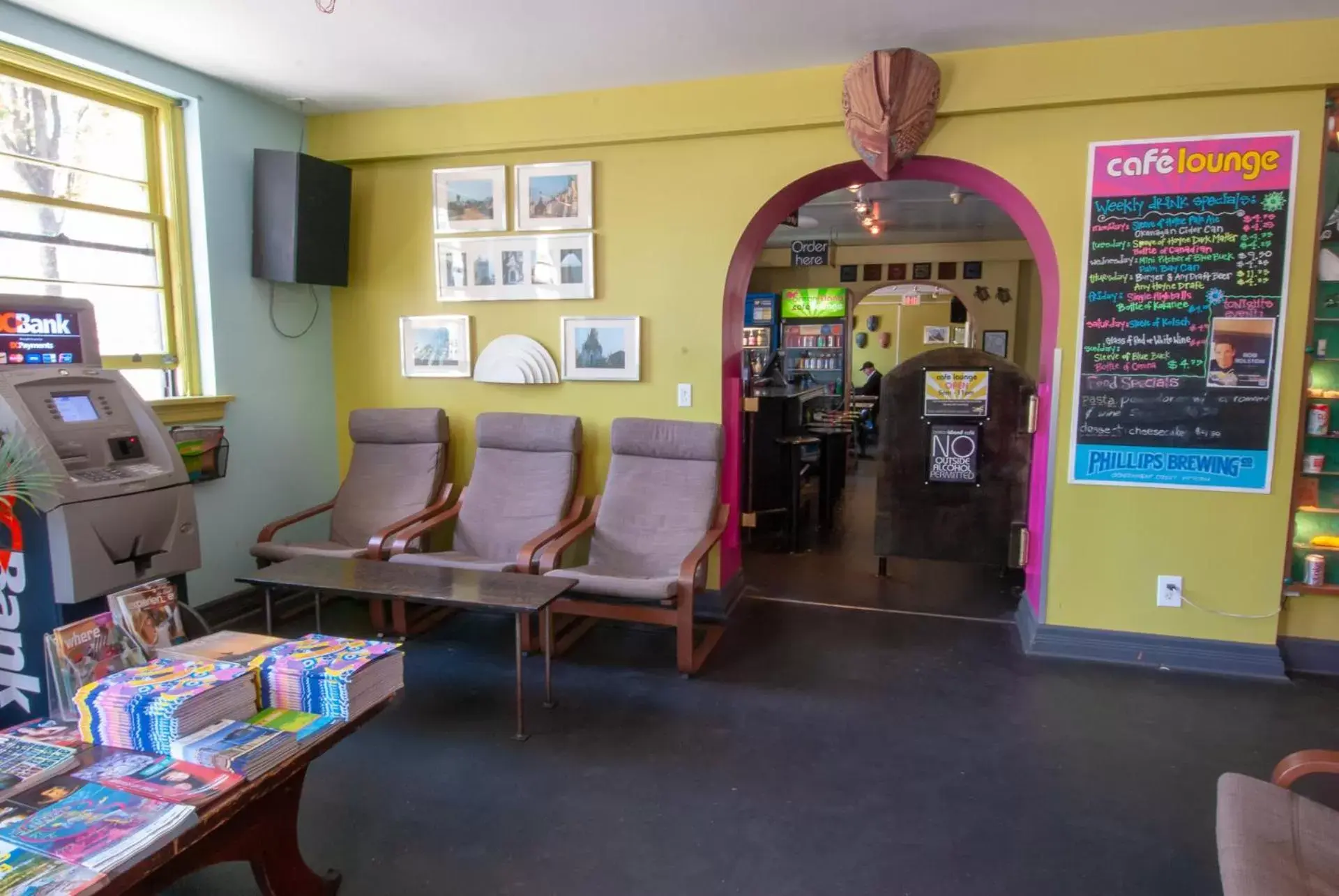 Lobby or reception in Ocean Island Inn | Backpackers | Suites Lobby or reception in Ocean Island Inn | Backpackers | Suites