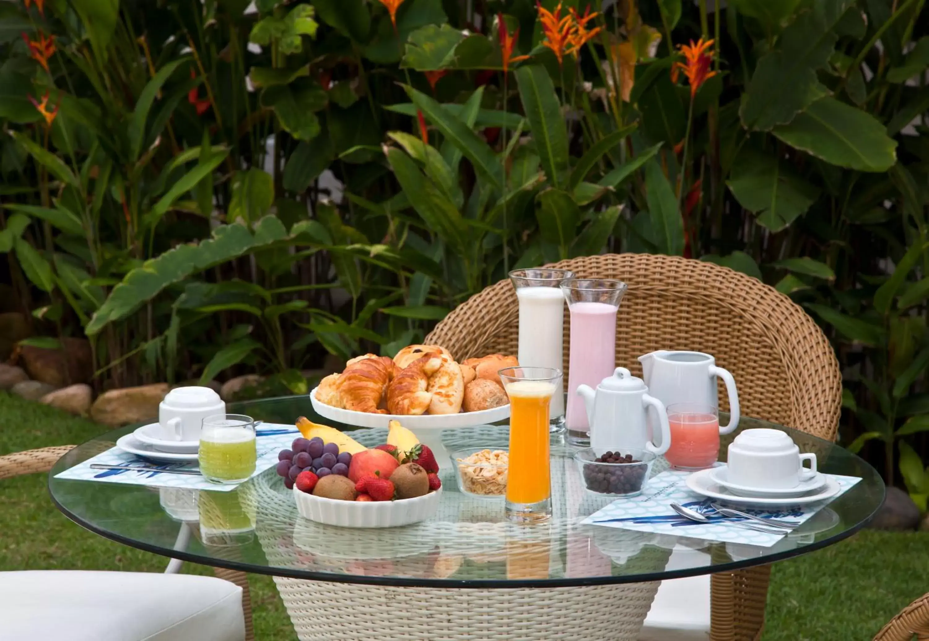 Patio, Breakfast in Armação dos Búzios Pousada Design