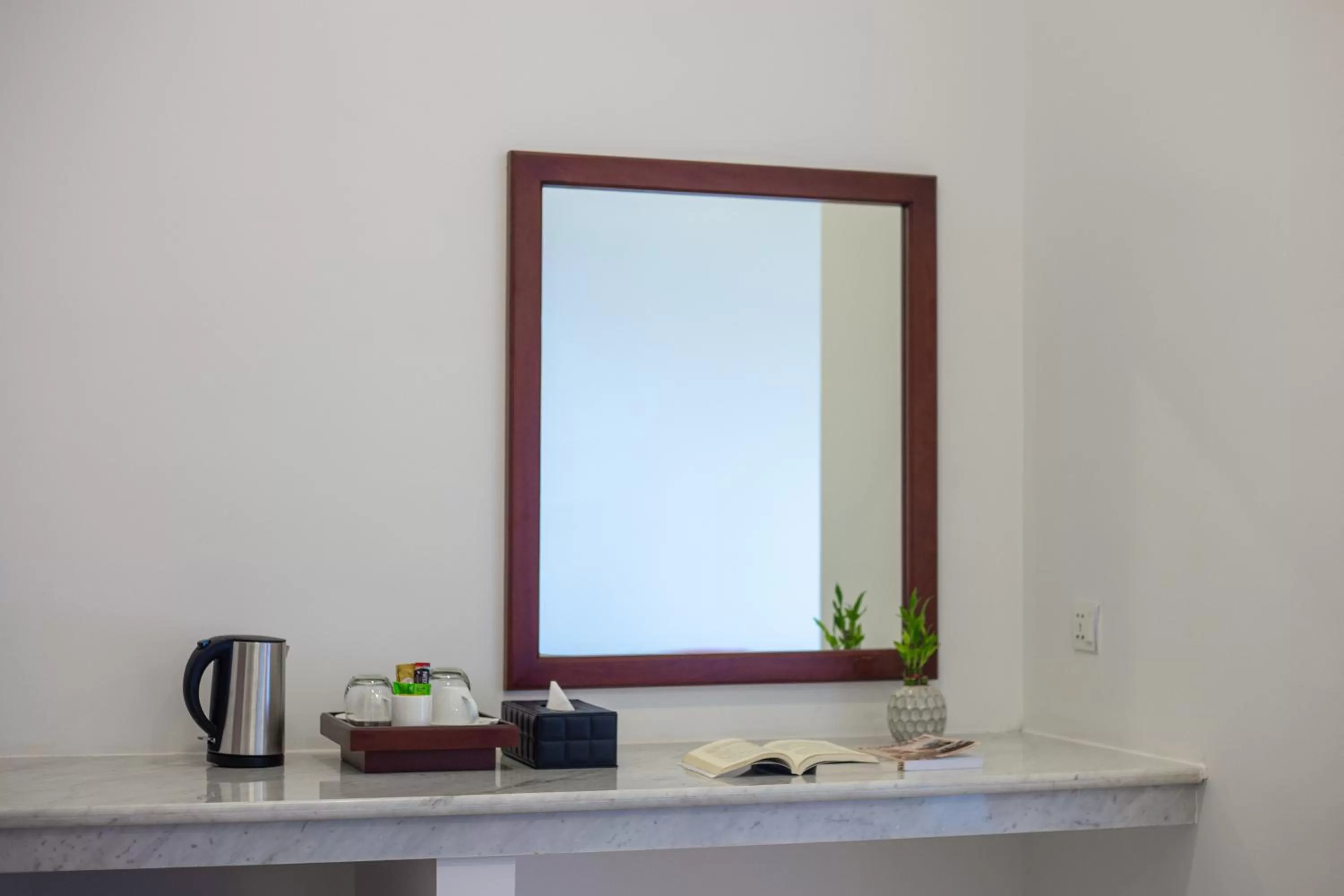 Decorative detail in Homewood Hotel