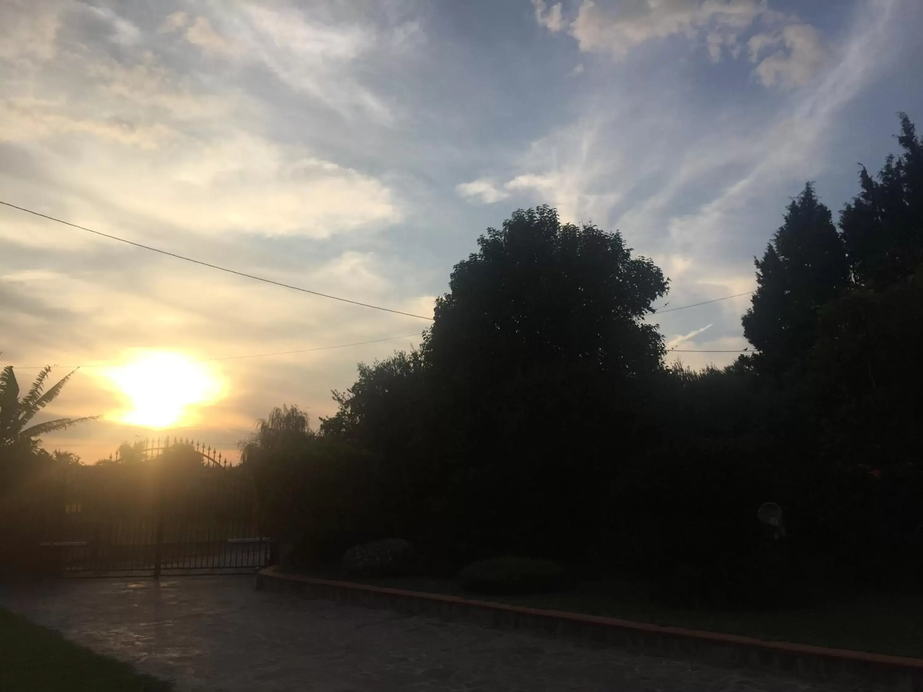 Sunrise/Sunset in B&B Villa dei Sogni