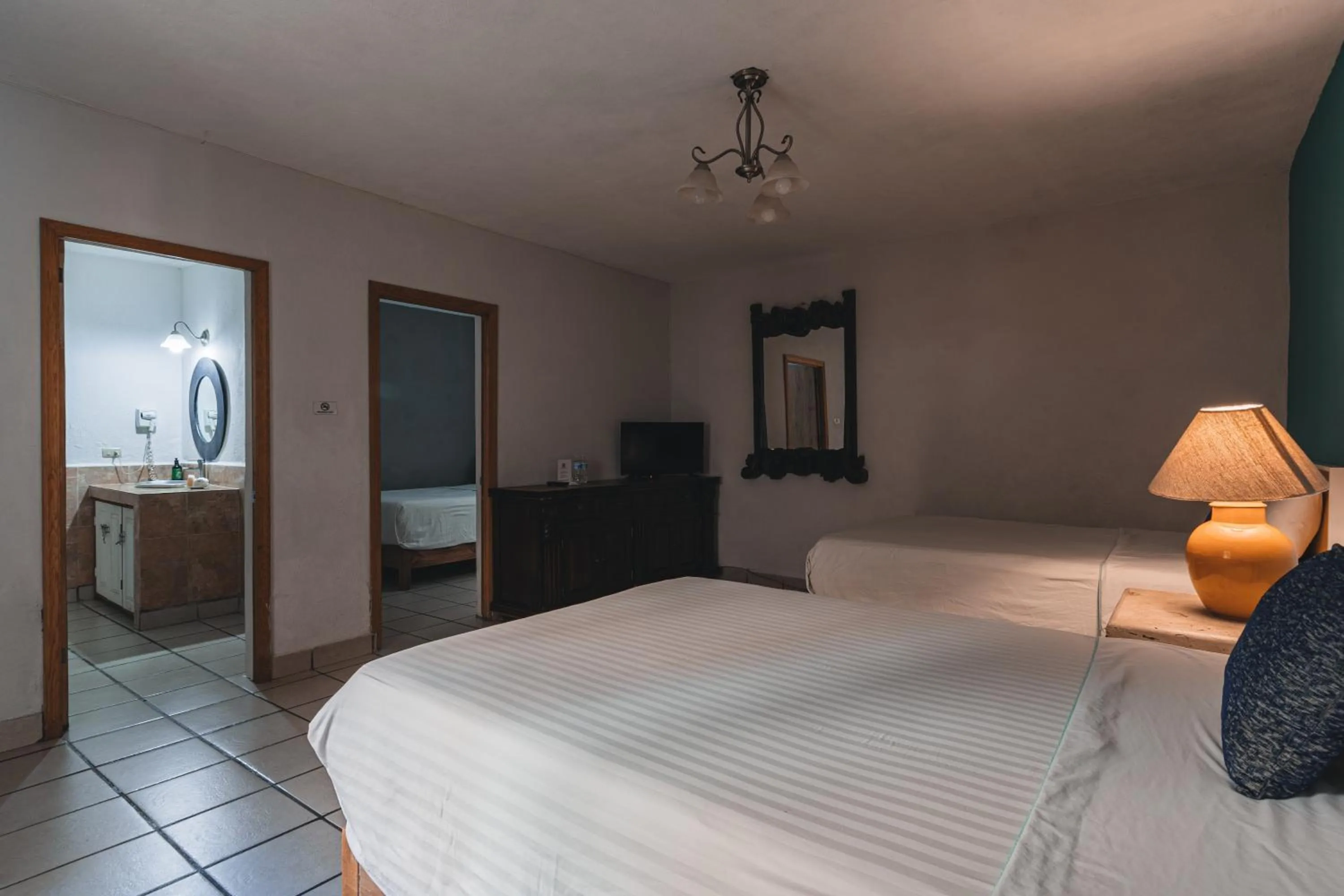 Photo of the whole room in Hotel Casa Santamaría