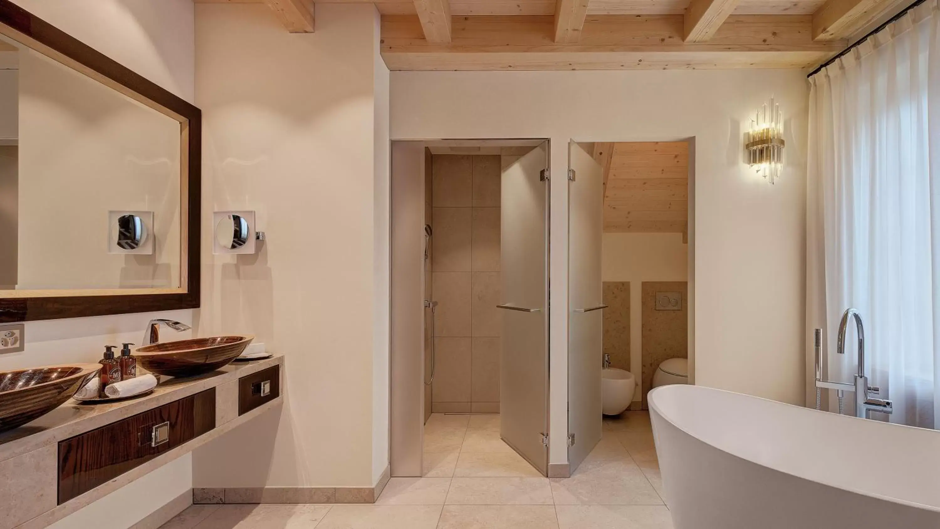 Shower, Bathroom in Residenz Alte Post Bonaduz