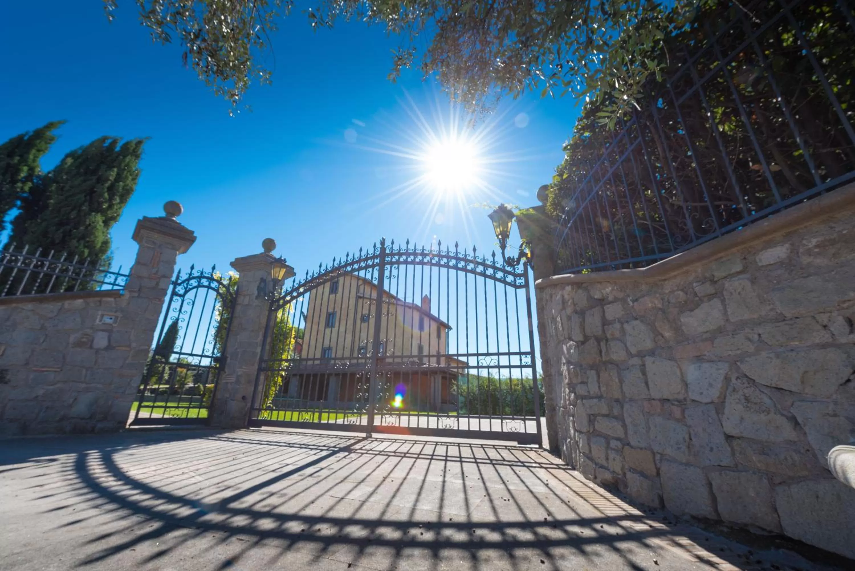 Property building in Relais Santa Caterina Hotel