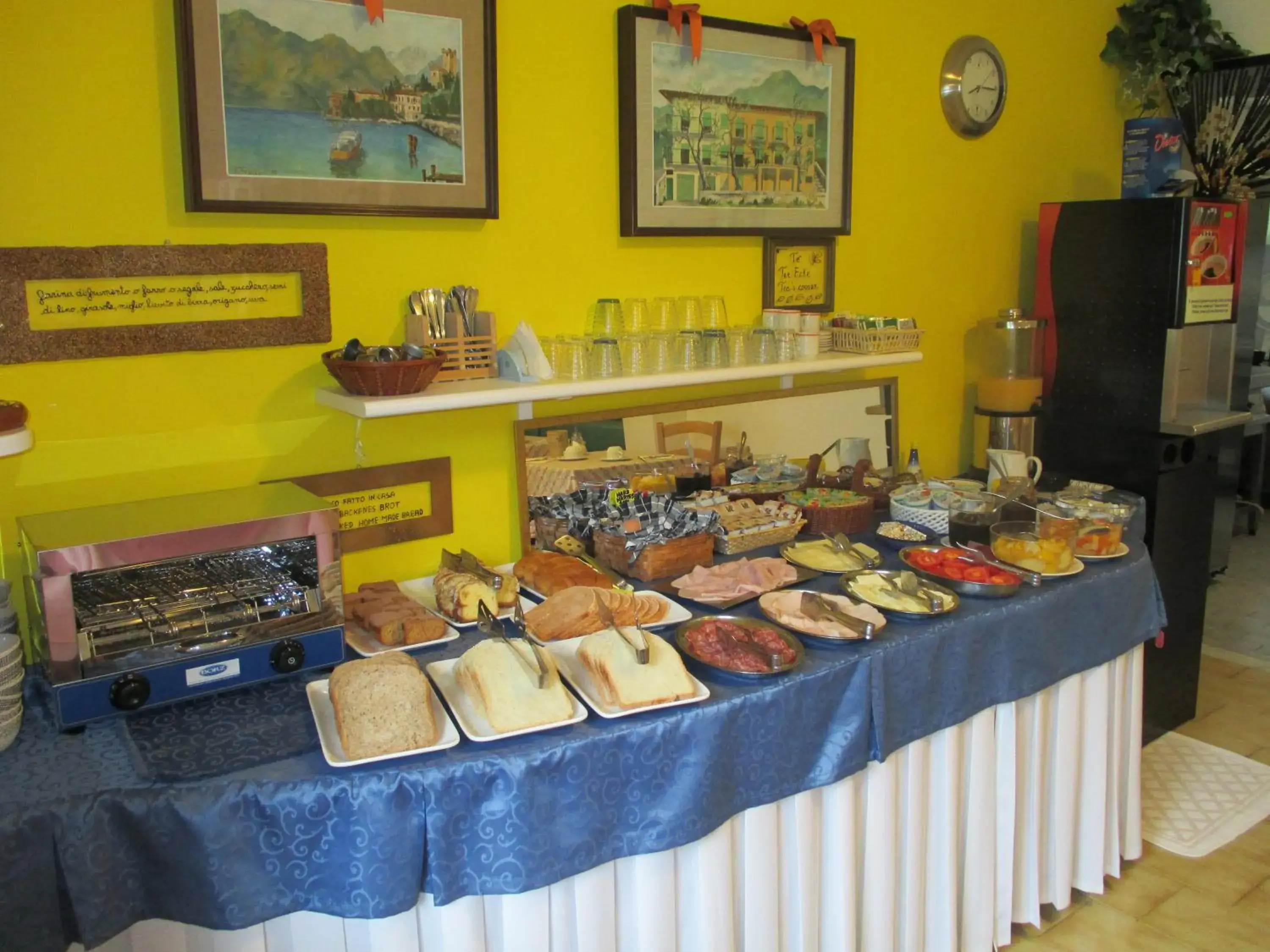 Food in Hotel Casa Popi