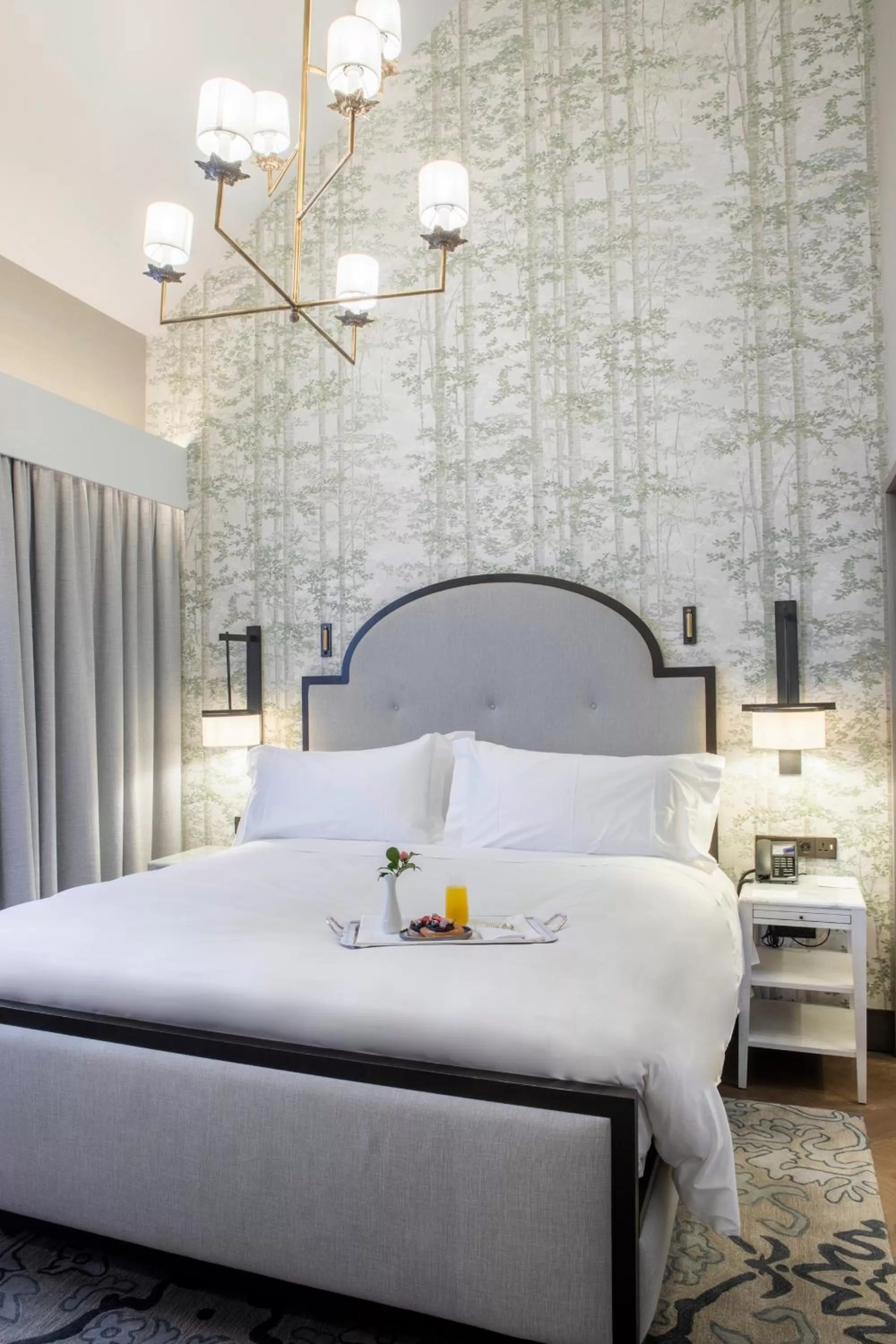 Bed in InterContinental Porto - Palacio das Cardosas by IHG