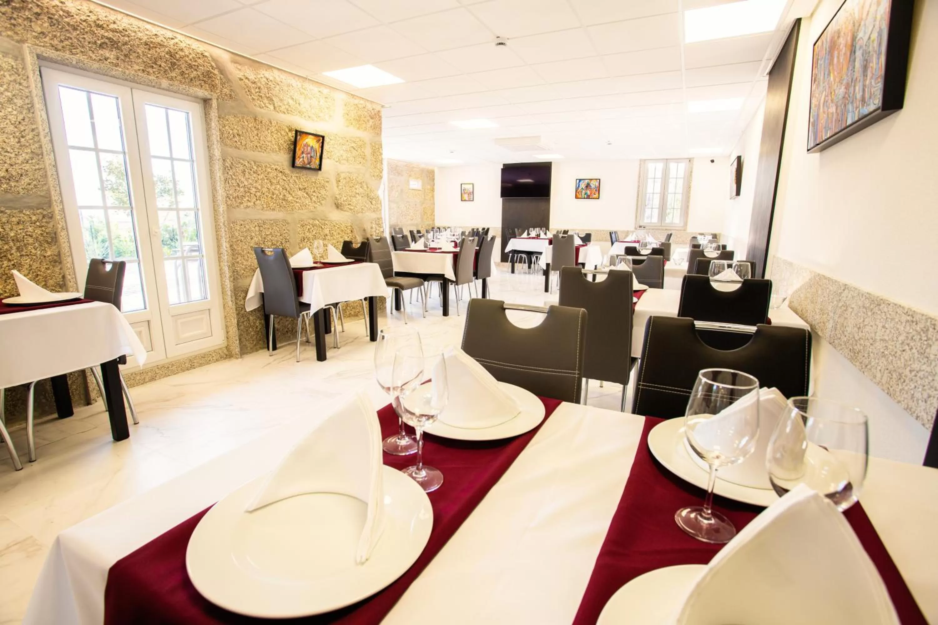 Restaurant/places to eat in Fonte Velha