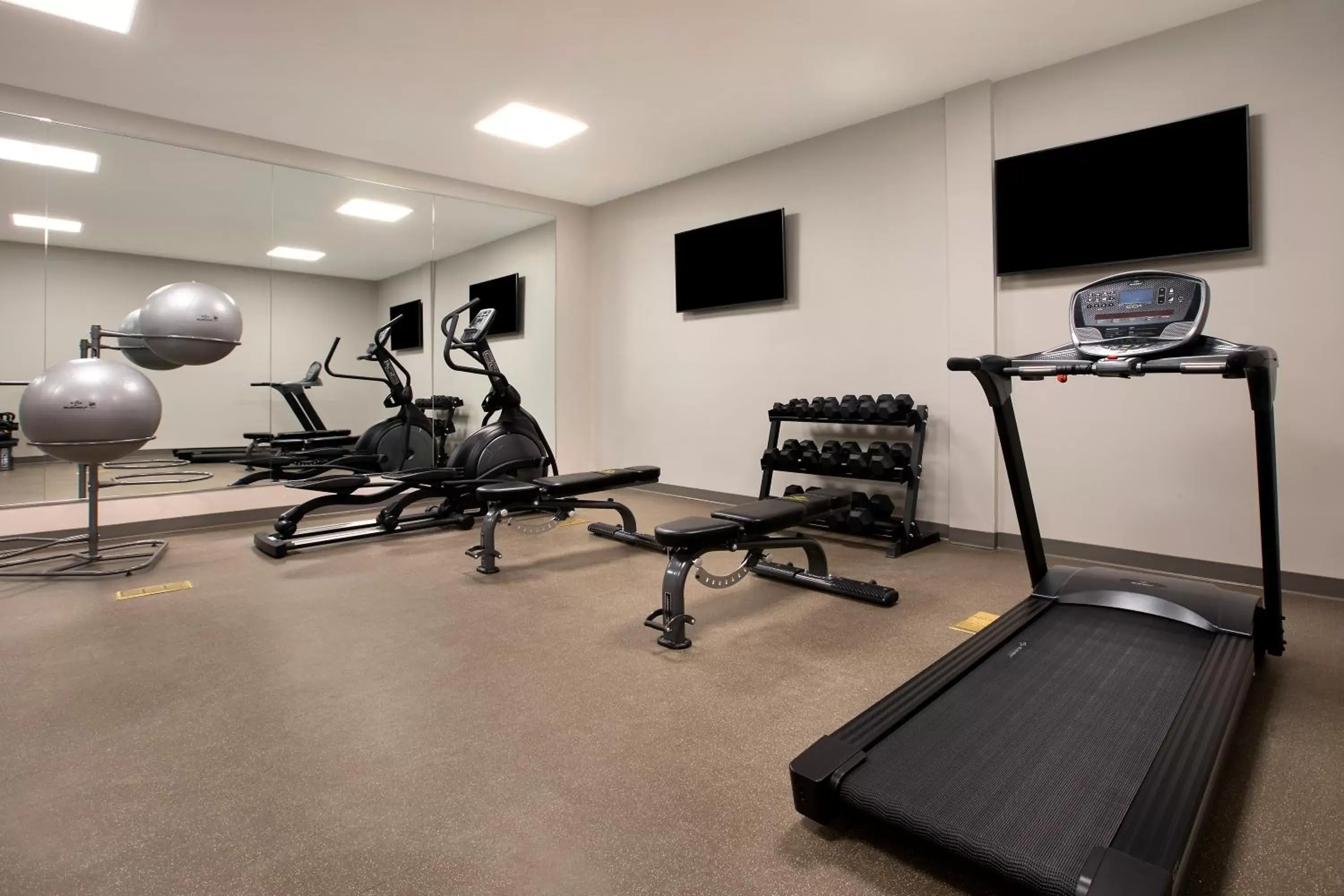 Fitness Center/Facilities in Great Blue Heron Hotel