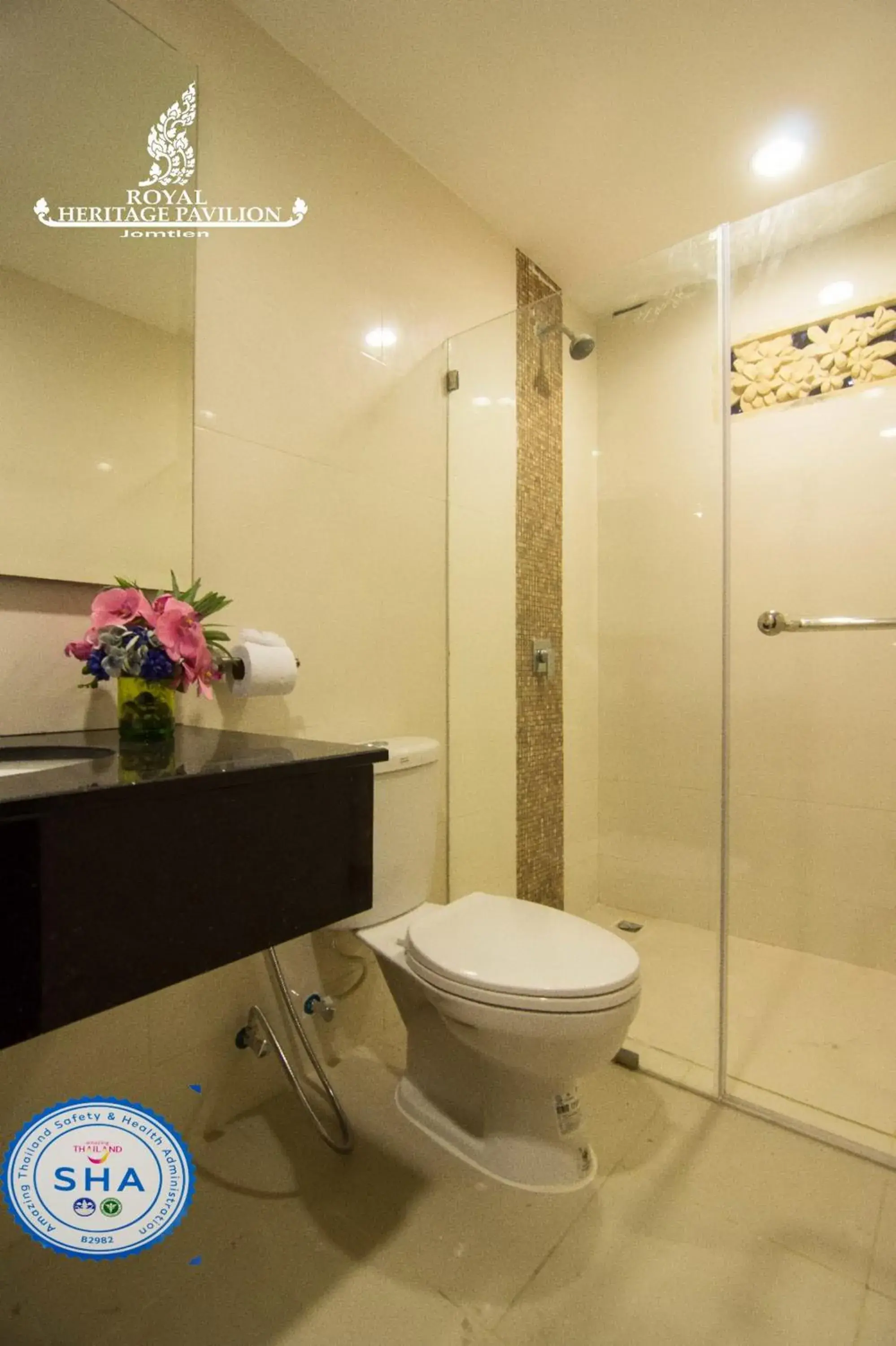 Bathroom in Royal Heritage Pavilion Jomtien Hotel