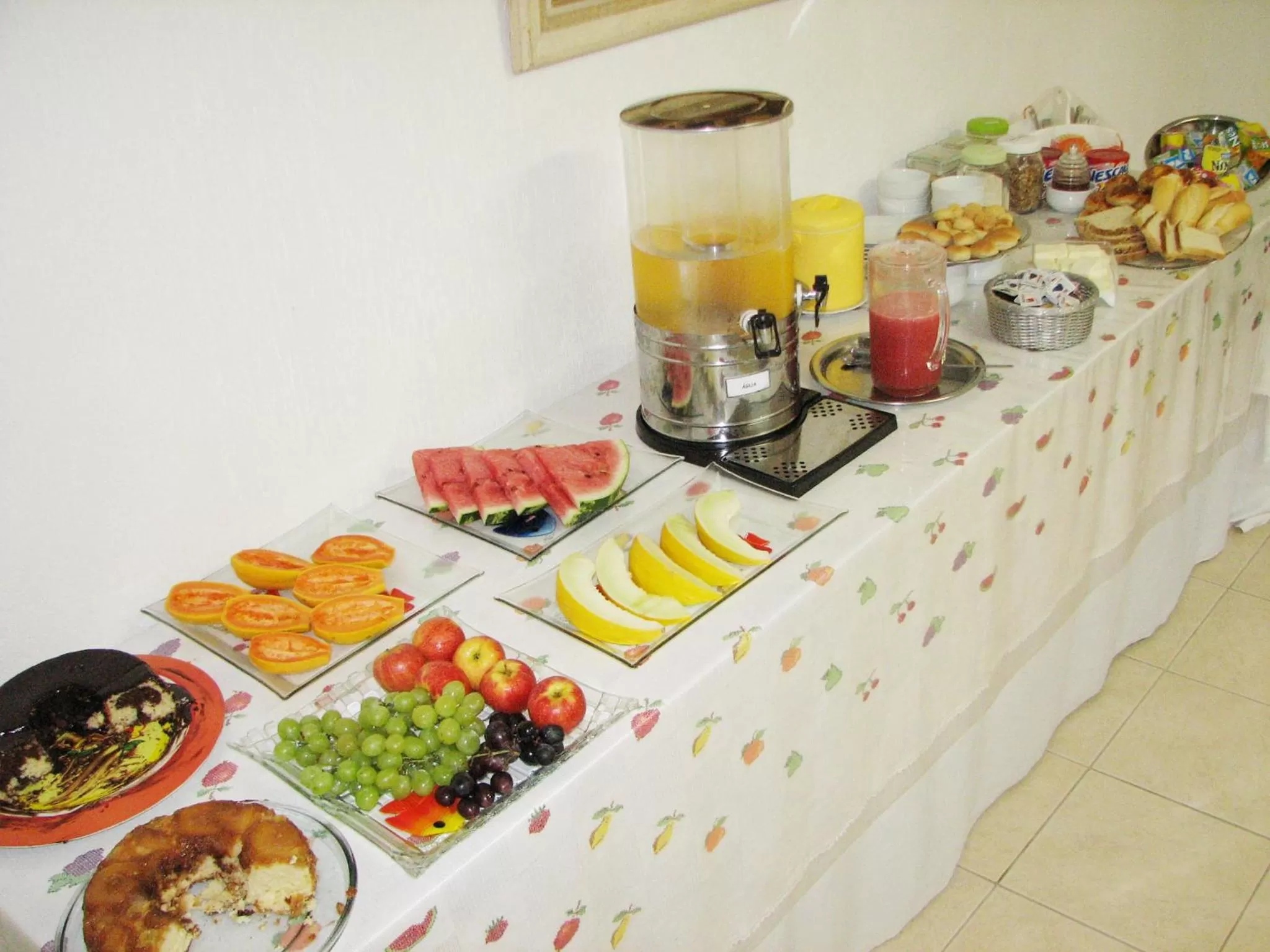 Restaurant/places to eat in Village du Soleil