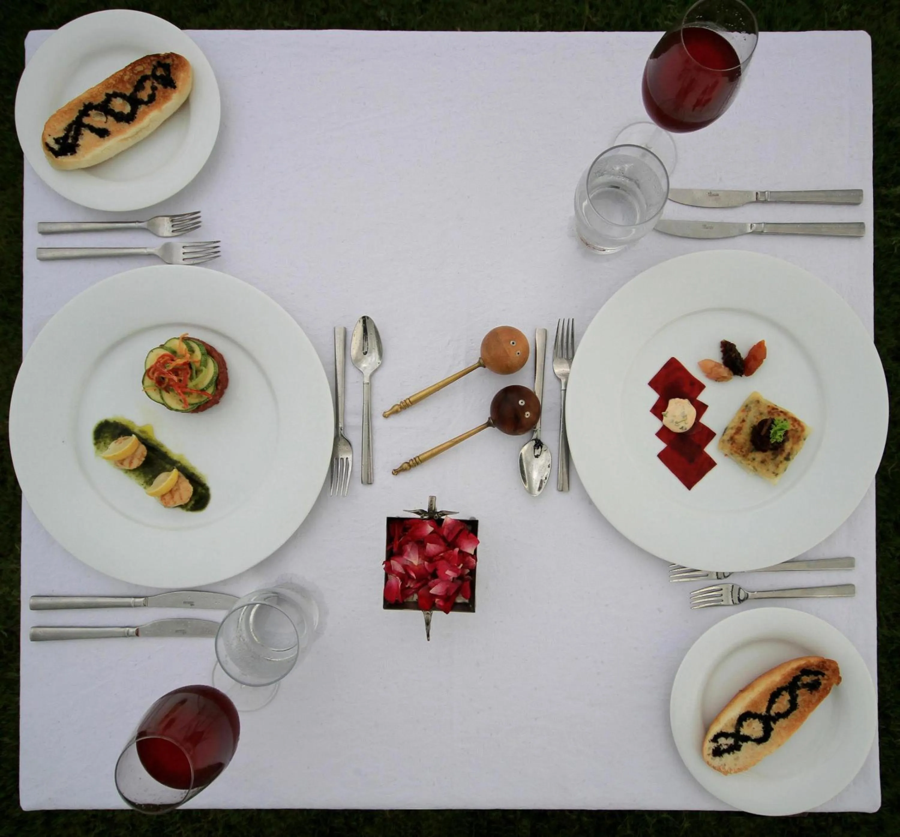 Restaurant/places to eat in Tree of Life Resort & Spa Jaipur