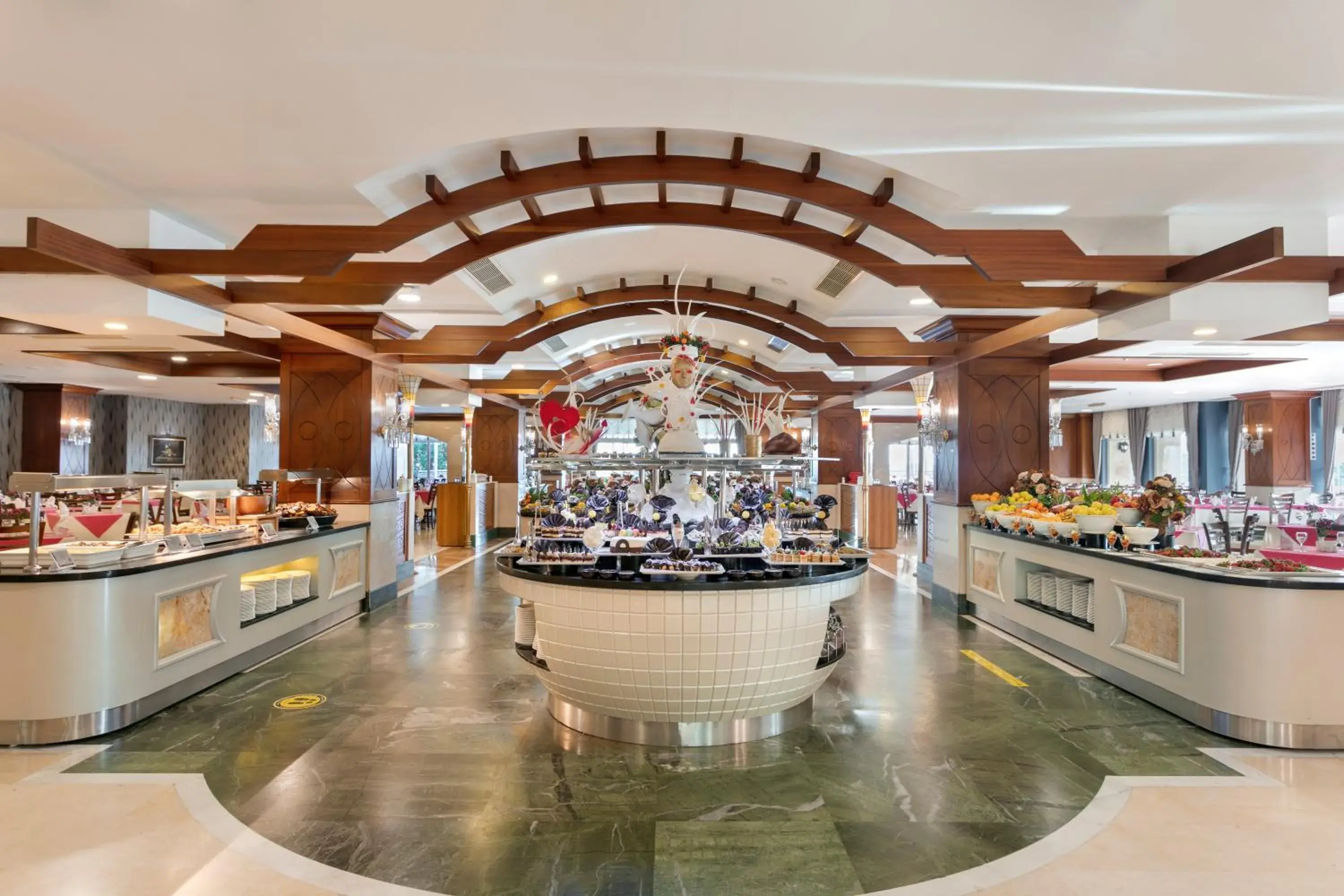 Restaurant/places to eat in Alva Donna Beach Resort Comfort