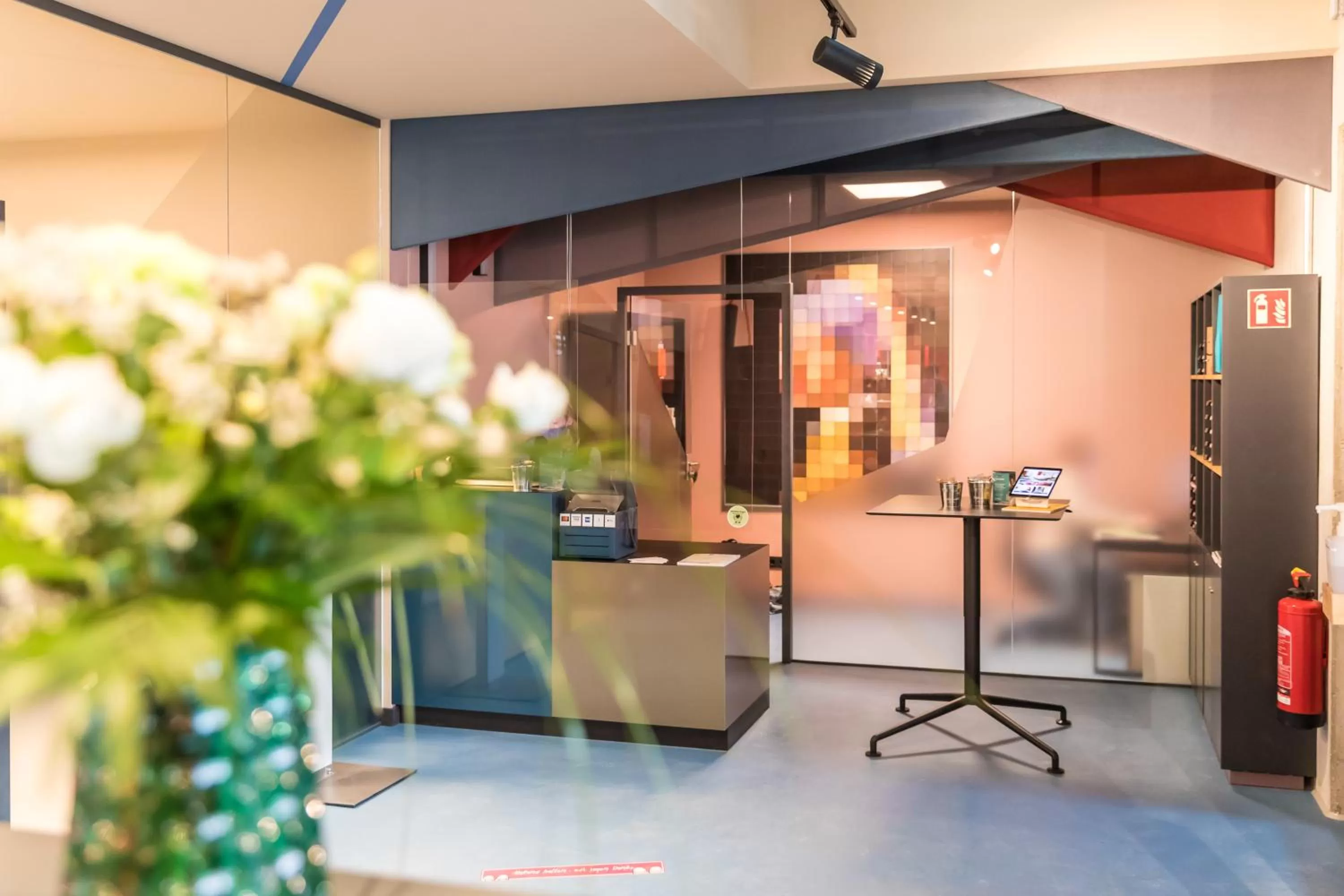 Lobby or reception in Hotel einsmehr