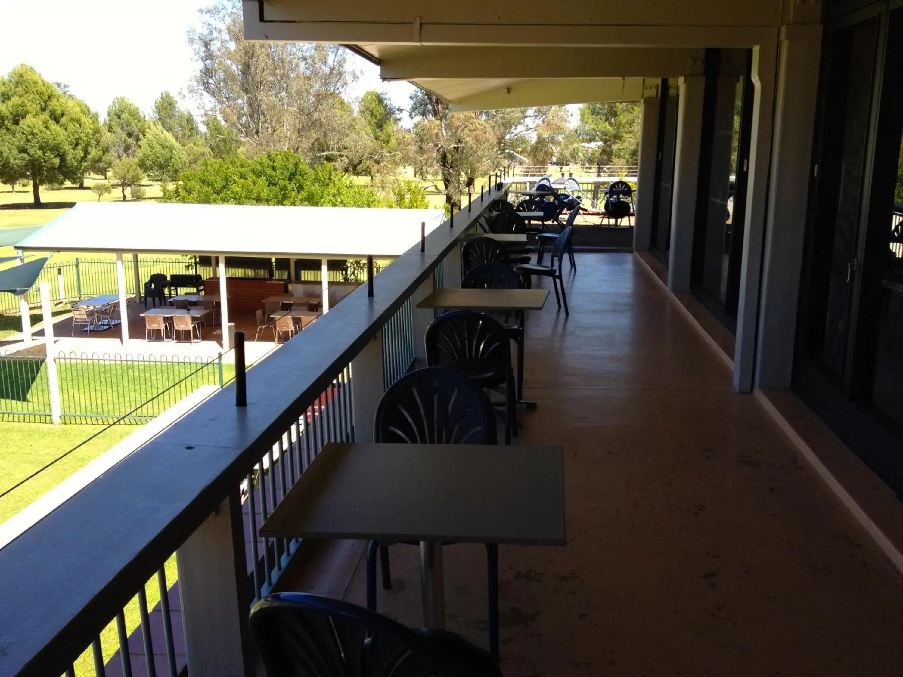 Balcony/Terrace in Town & Country Motor Inn