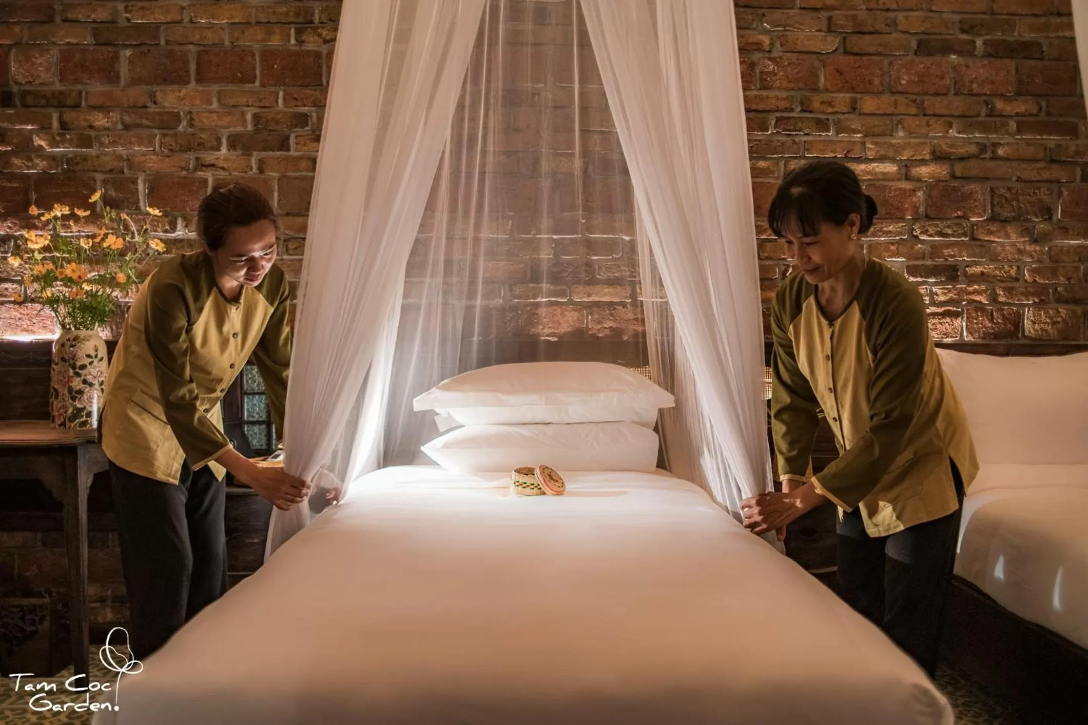 Bedroom, Bed in Tam Coc Garden Resort