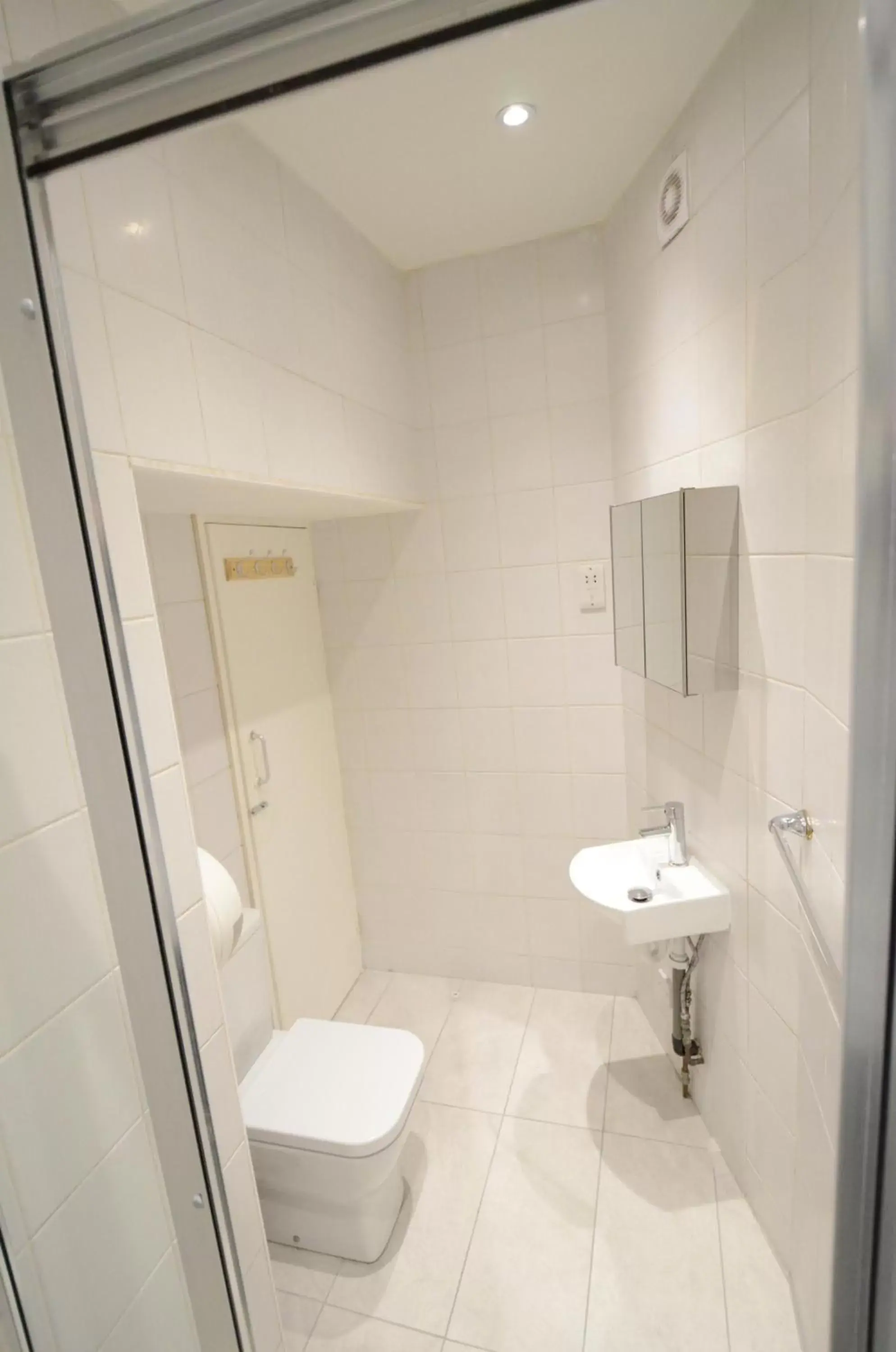 Bathroom in Amber Residence Aparthotel