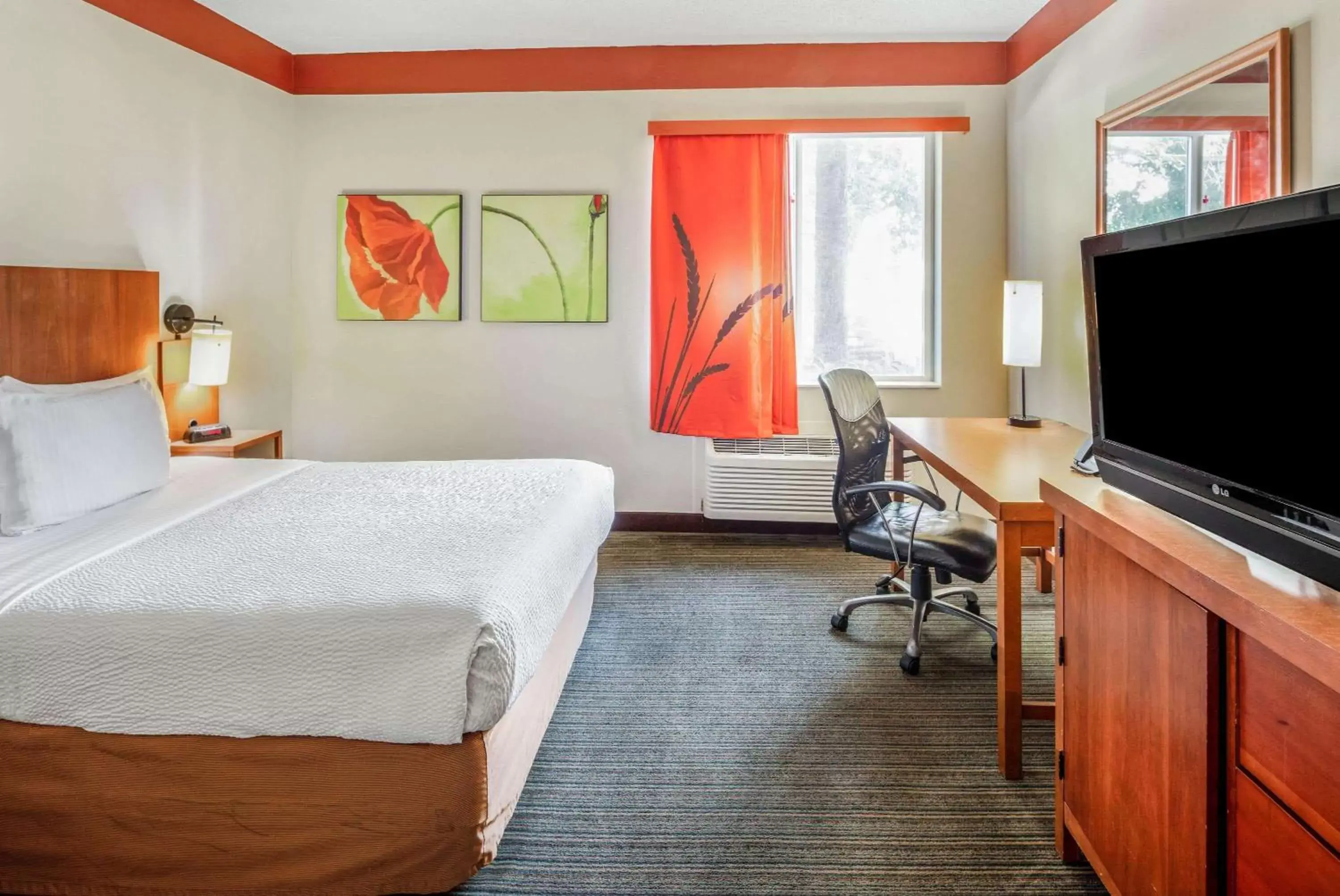 Double Room - Disability Access Non Smoking in La Quinta Inn & Suites by Wyndham Miami Cutler Bay