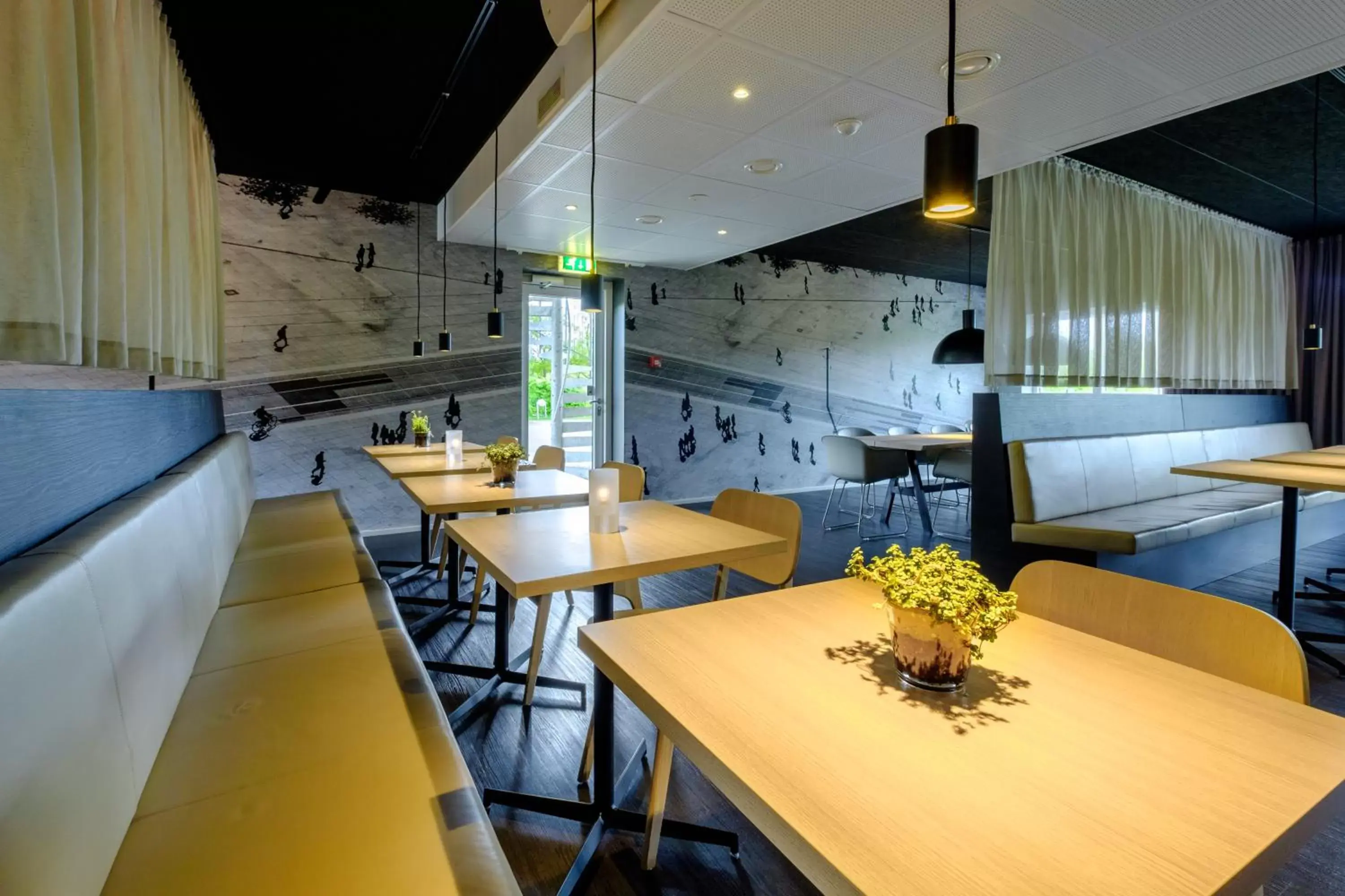 Restaurant/places to eat in Zleep Hotel Ballerup