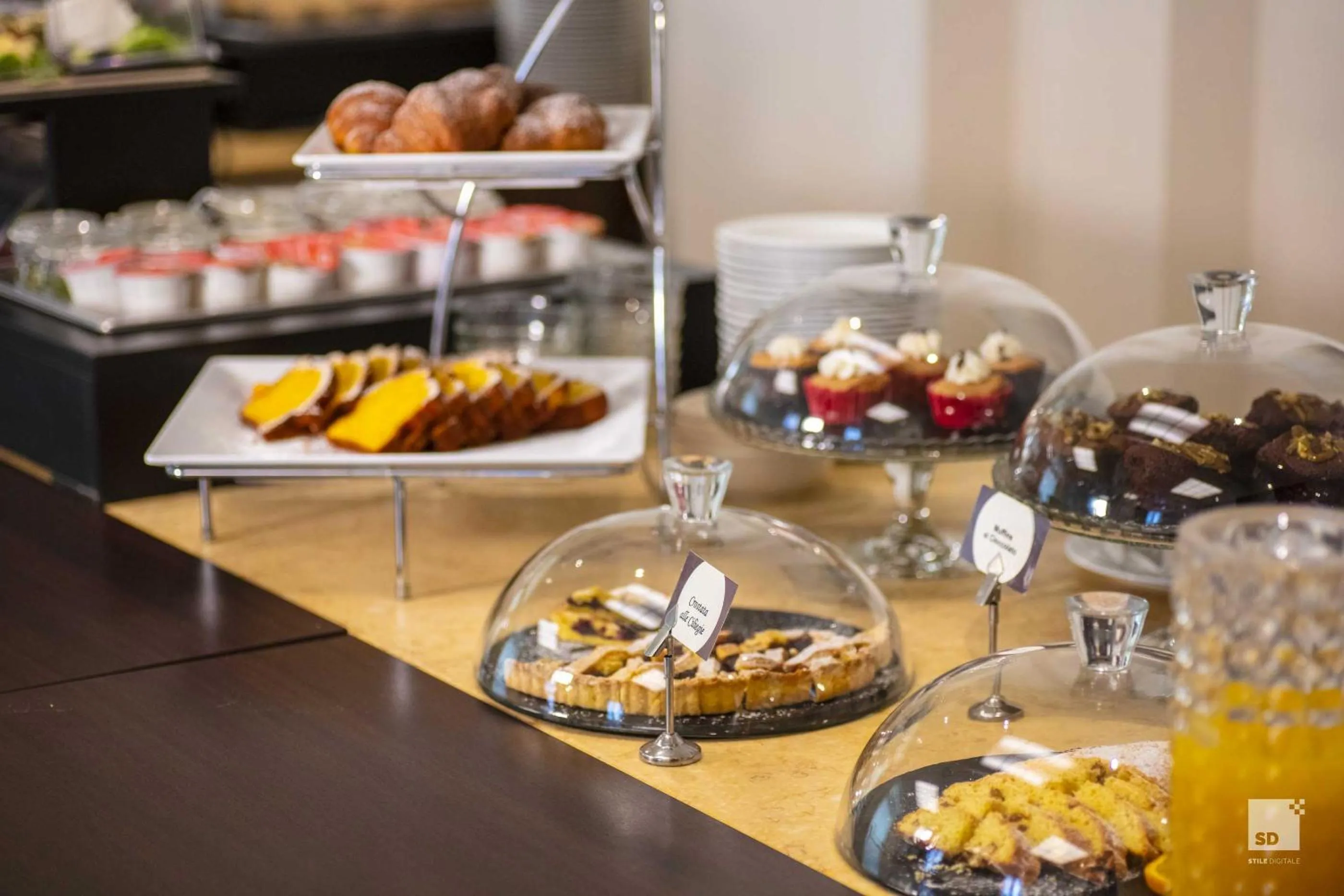 Breakfast in Hotel Regina Elena 57 & Oro Bianco SPA