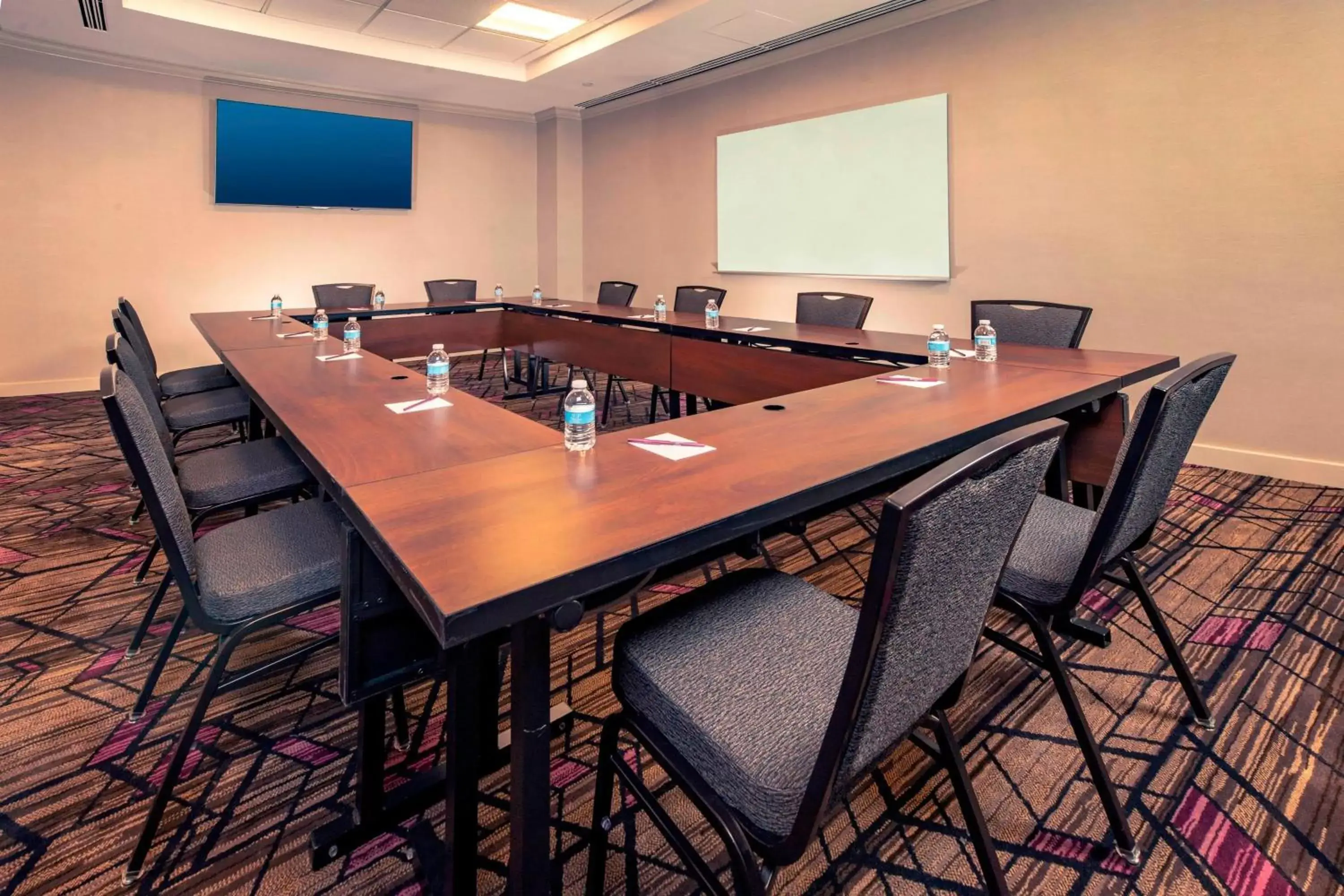 Meeting/conference room in Residence Inn Alexandria Old Town/Duke Street