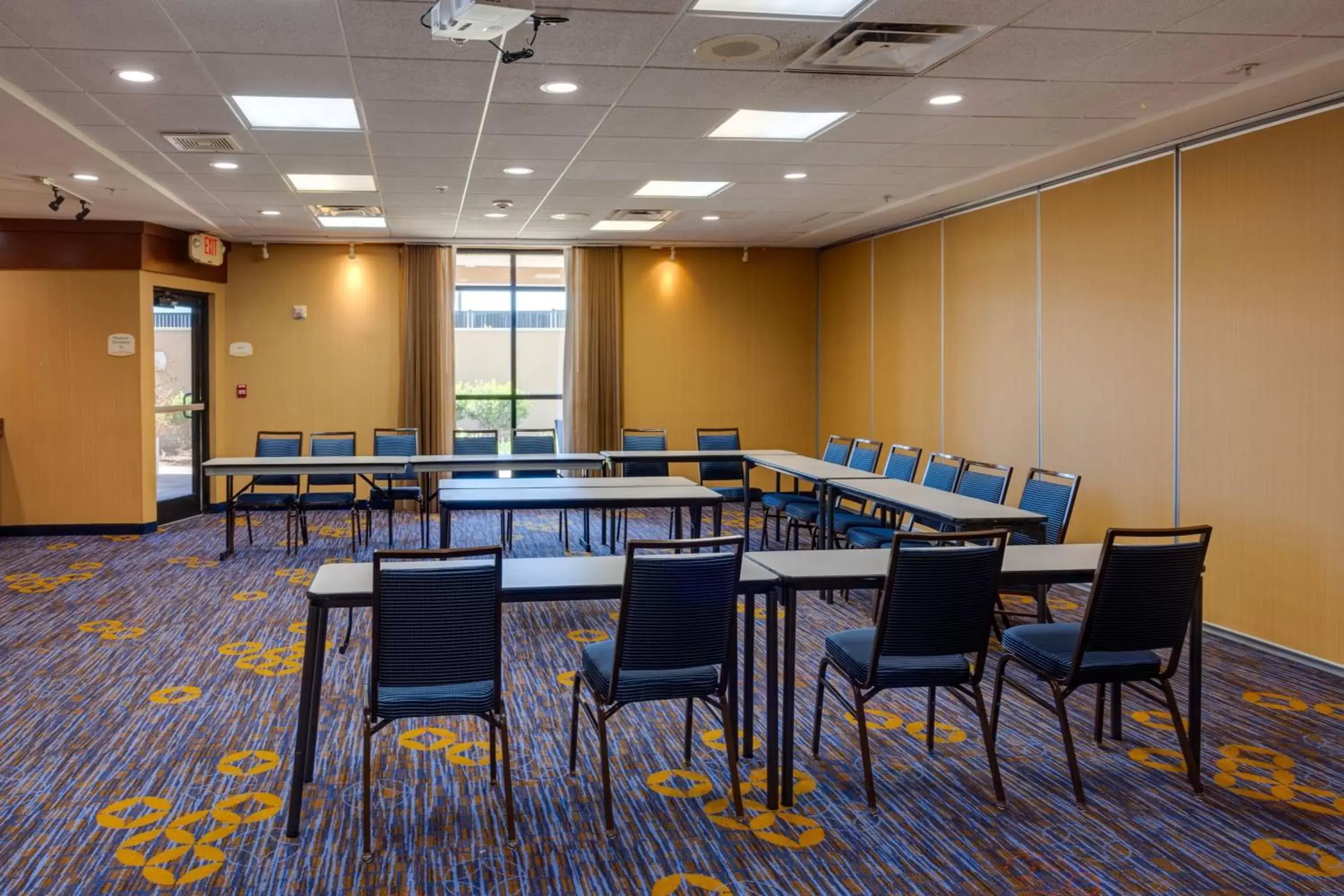 Meeting/conference room in Courtyard by Marriott Oklahoma City North/Quail Springs