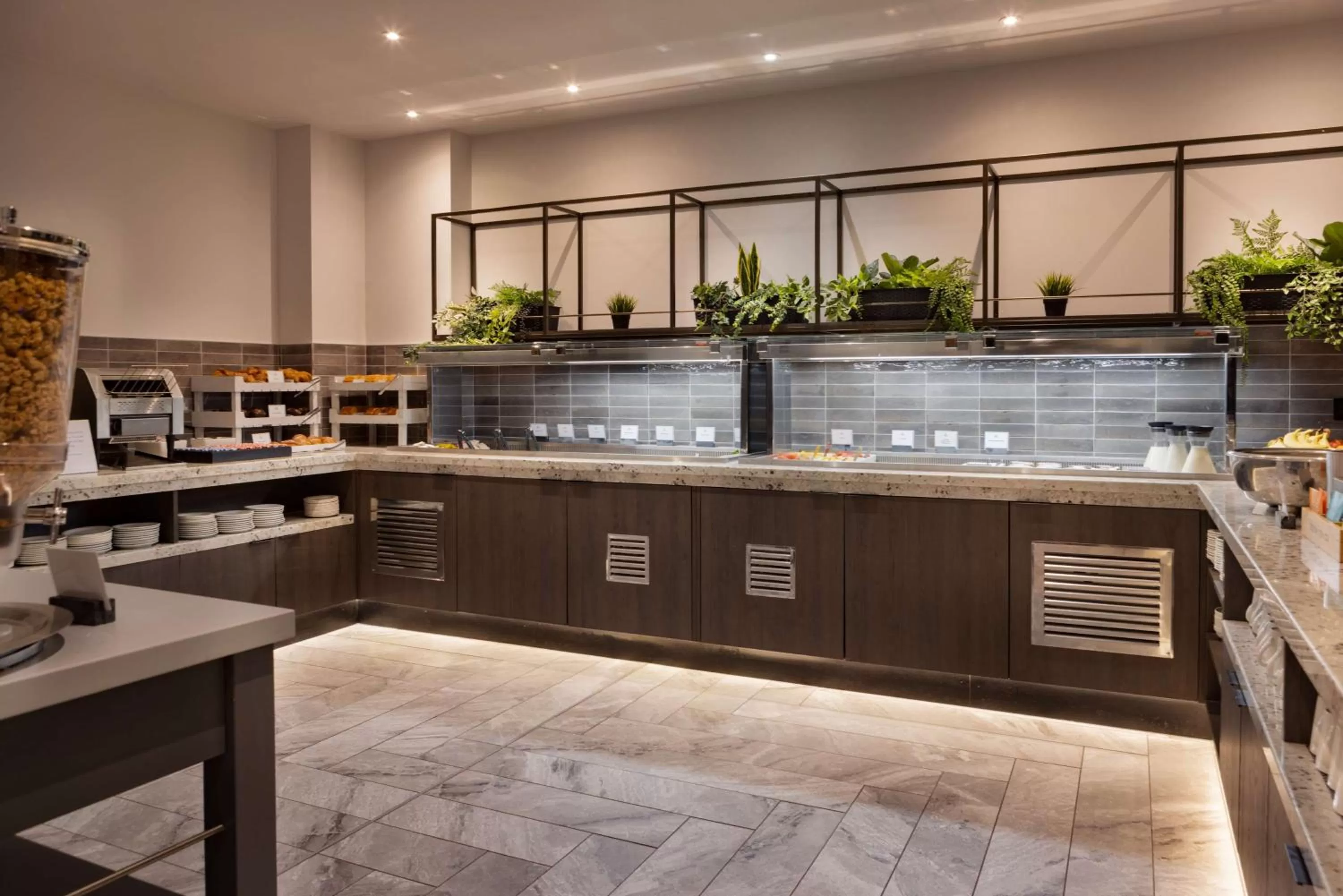 Food and drinks in Hilton Cardiff