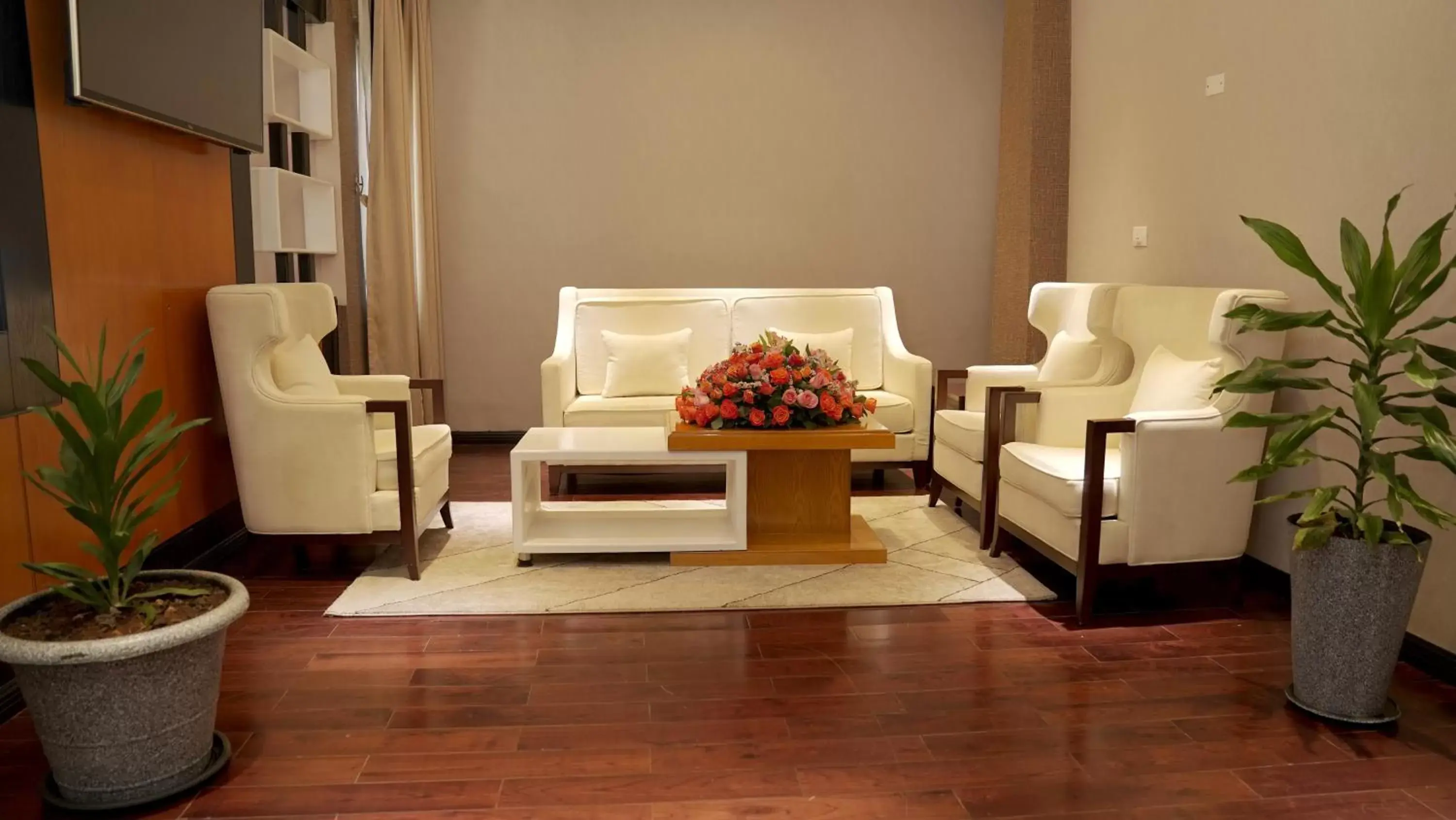 Living room, Seating Area in Best Western Plus Pearl Addis