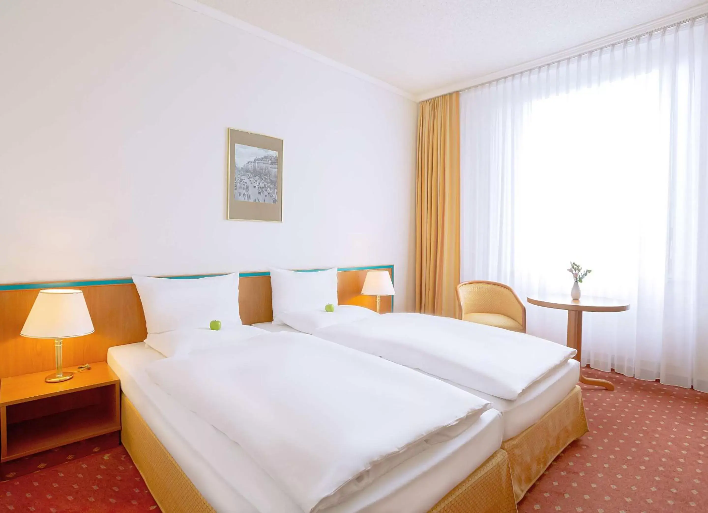 Bedroom, Bed in Dorint Hotel Leipzig