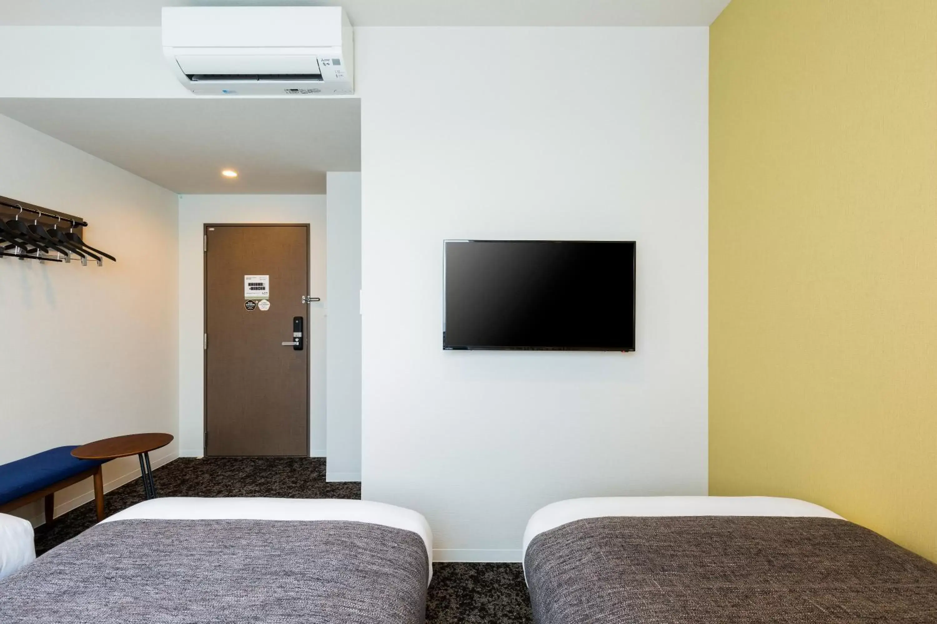 TV and multimedia, Bed in M's Hotel Gojo Odawara