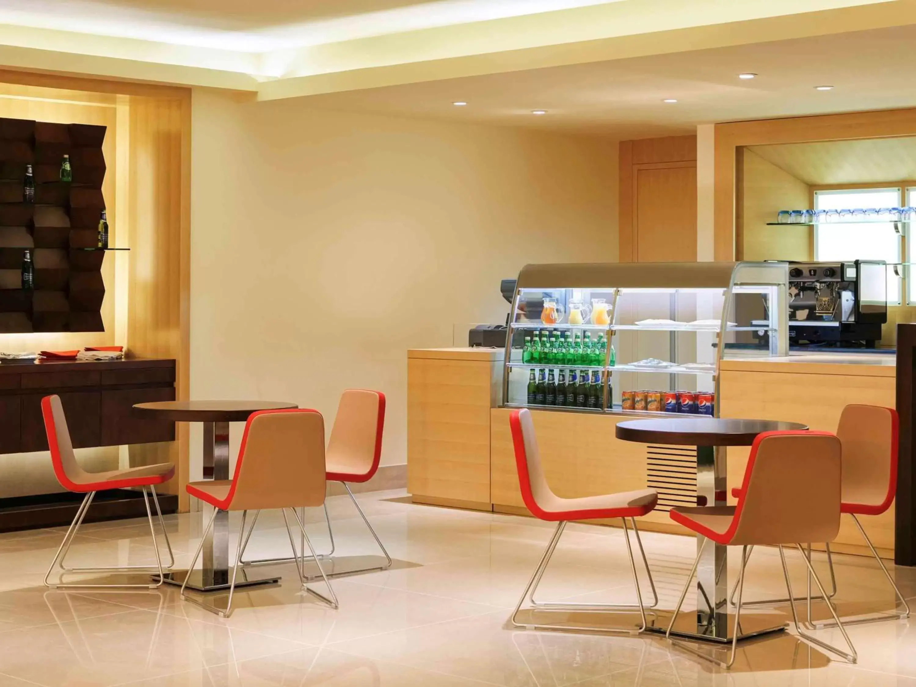 Restaurant/Places to Eat in Ibis Riyadh Olaya Street