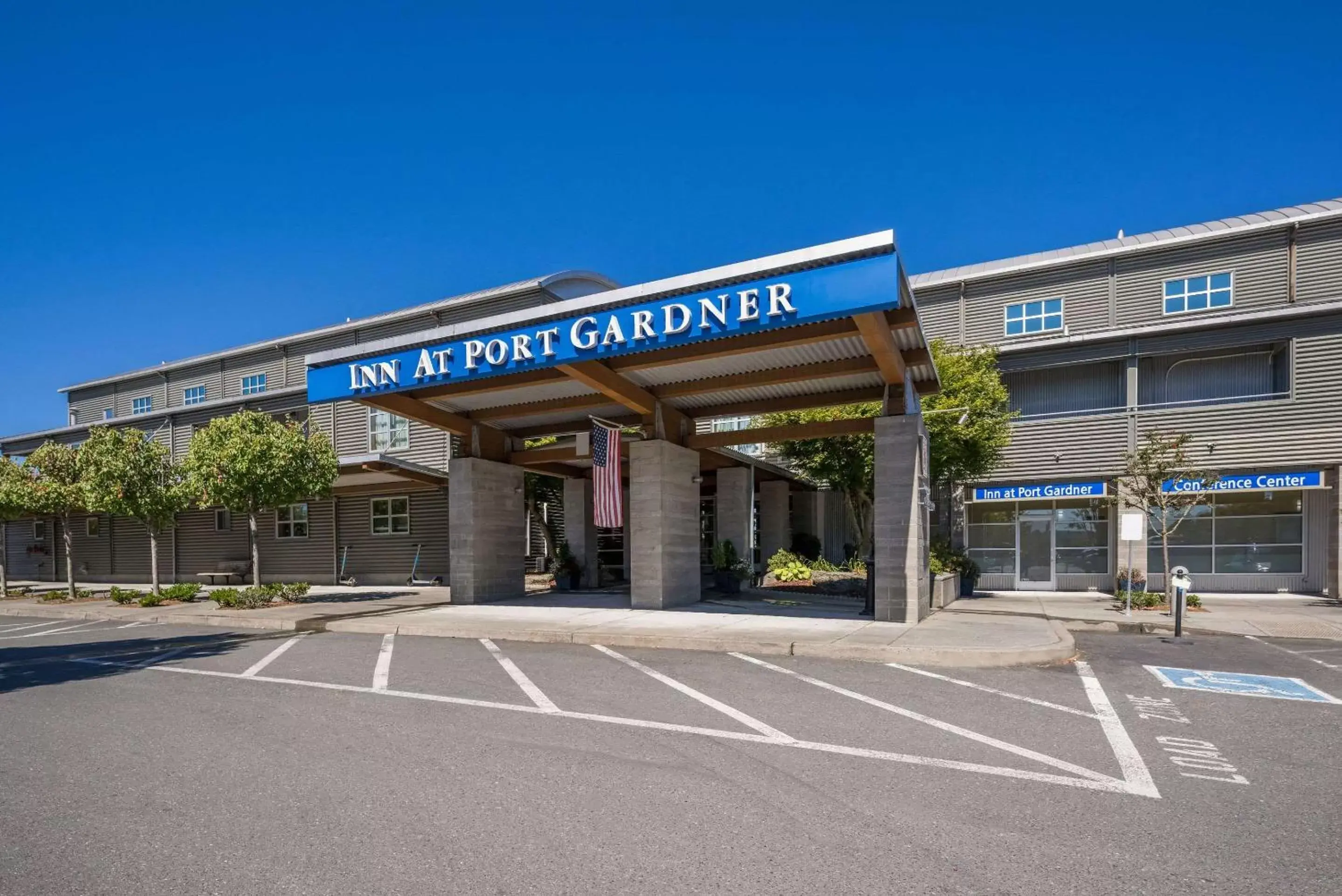 Property Building in Inn at Port Gardner-Everett Waterfront, Ascend Hotel Collection