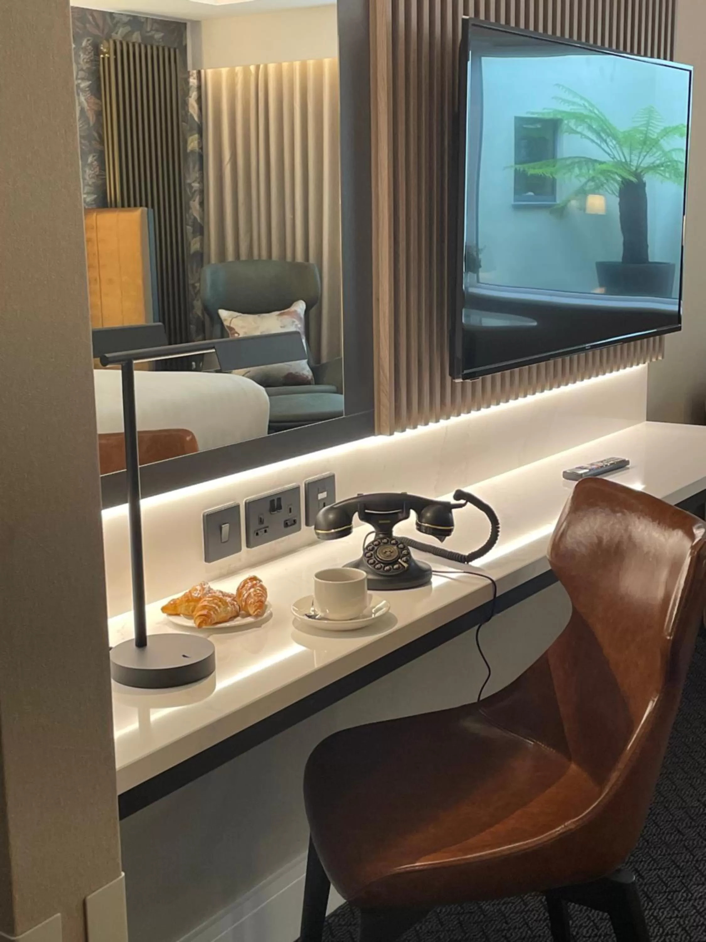 TV and multimedia in Hotel Kilkenny