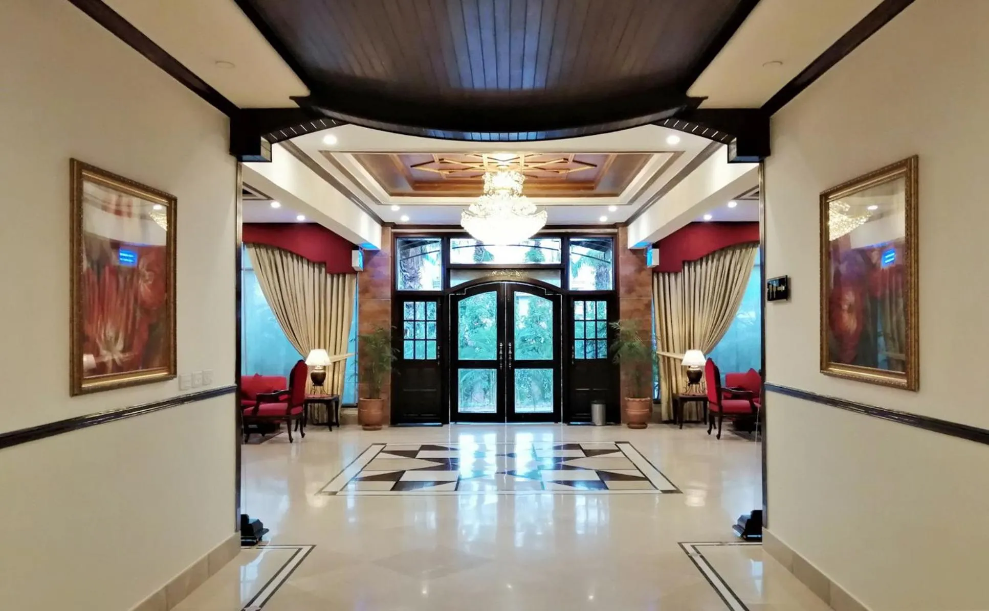 Facade/entrance in Islamabad Regalia Hotel